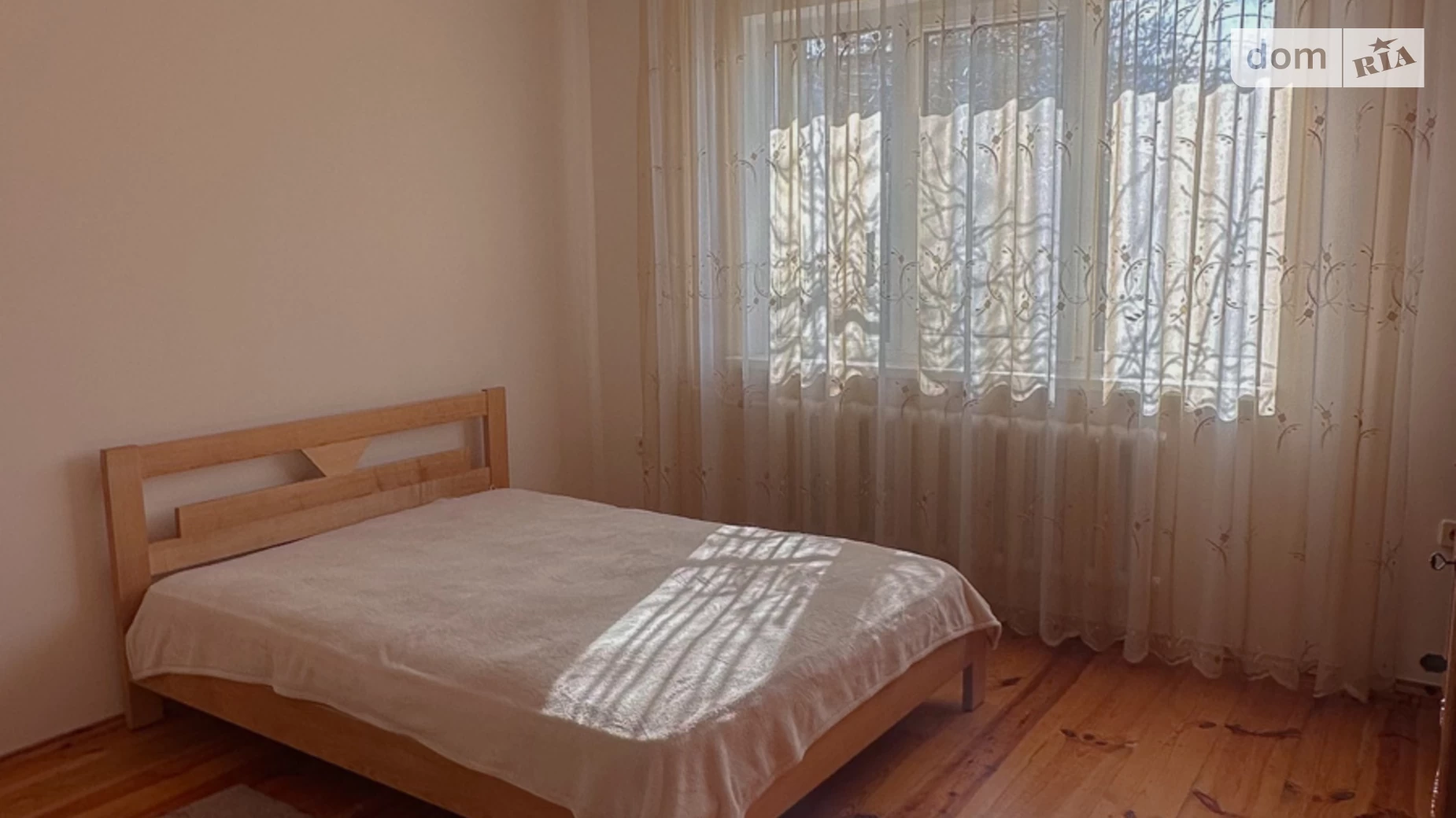 Продается дом на 3 этажа 200 кв. м с беседкой, цена: 100000 $ - фото 3