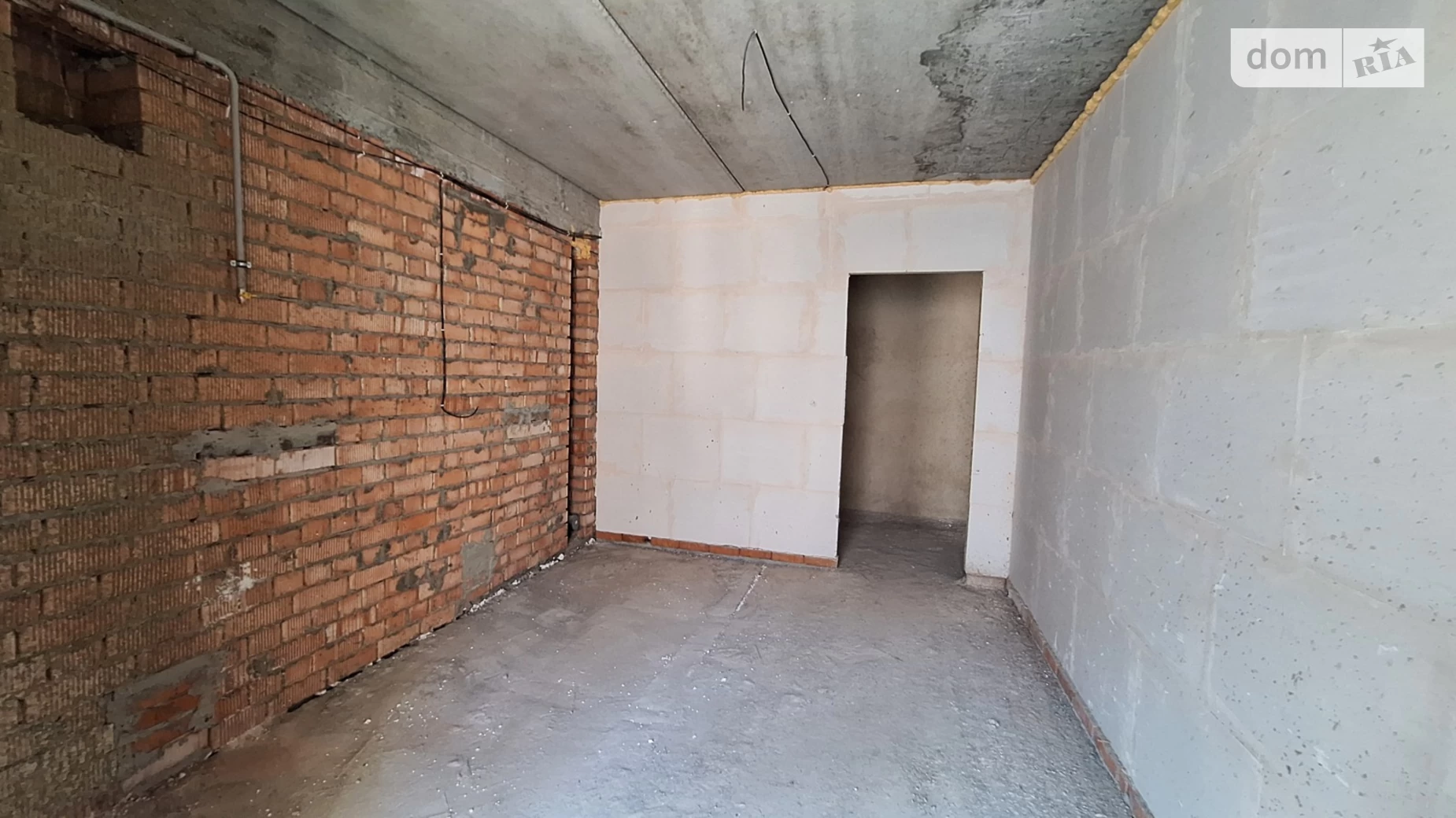 Продається 1-кімнатна квартира 44.2 кв. м у Чорноморську, вул. Лазурна(Гайдара), 2Б корпус 2 - фото 2