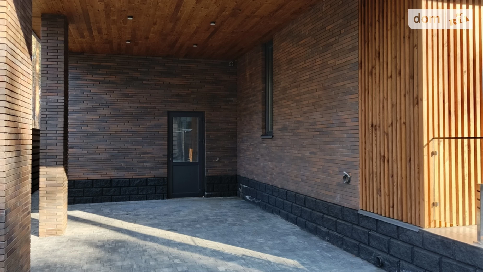 Продается дом на 2 этажа 220 кв. м с подвалом, цена: 350000 $ - фото 3