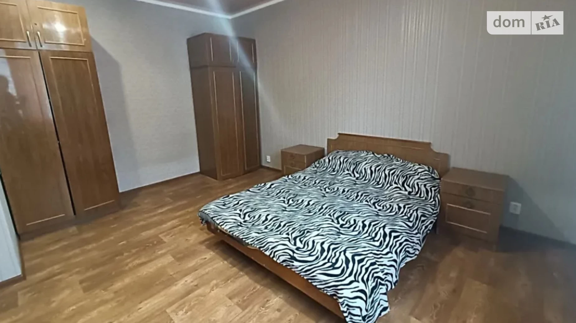 Сдается в аренду 1-комнатная квартира 45 кв. м в Хмельницком, ул. Степана Бандеры, 40/2Б - фото 2