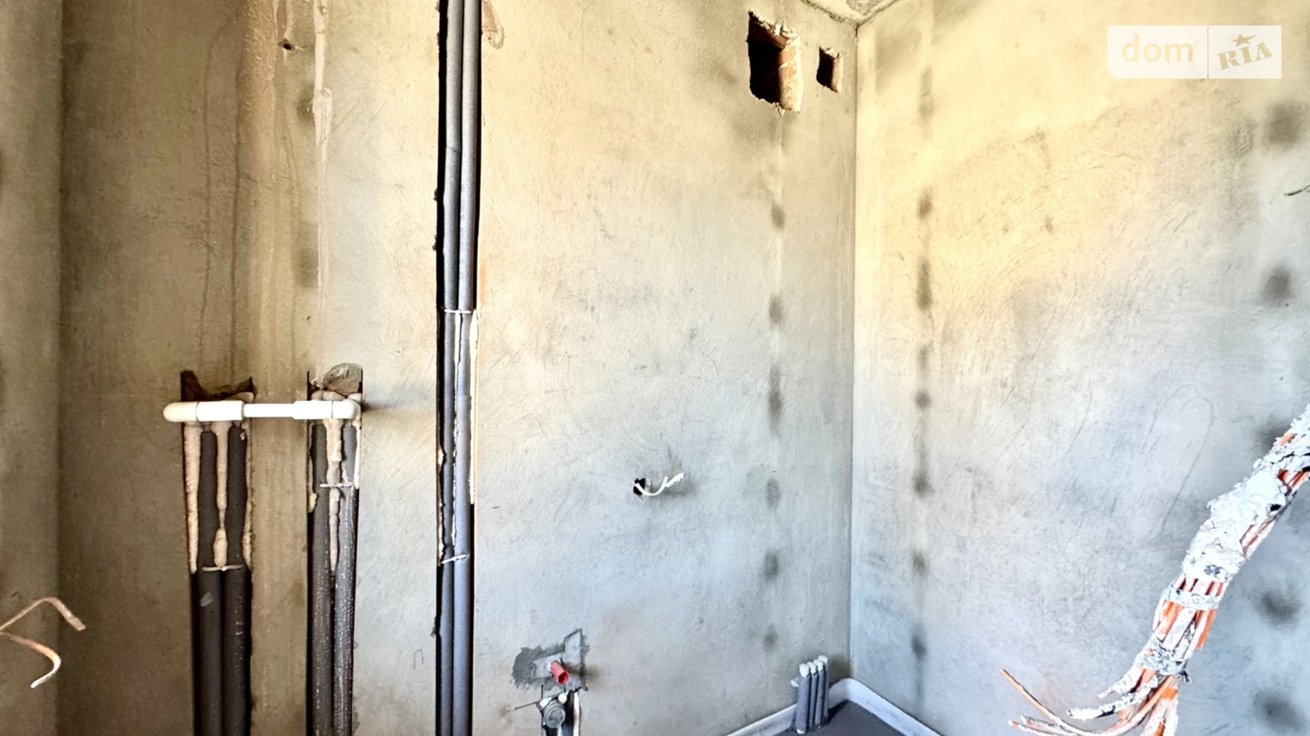 Продается дом на 2 этажа 125 кв. м с гаражом, цена: 93000 $ - фото 5