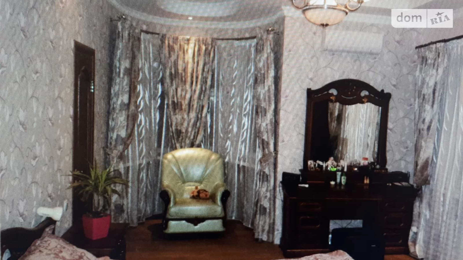 Продается дом на 3 этажа 521.3 кв. м с беседкой, цена: 500000 $ - фото 4