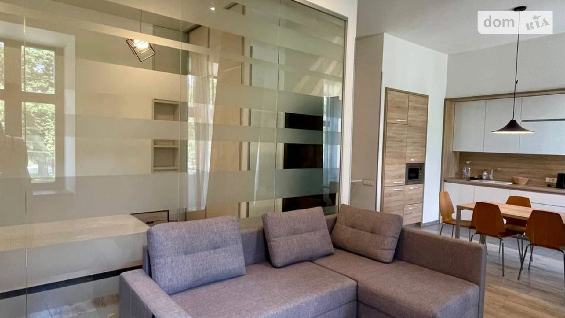 Сдается в аренду 1-комнатная квартира 60 кв. м в Львове, просп. Свободы, 23 - фото 4