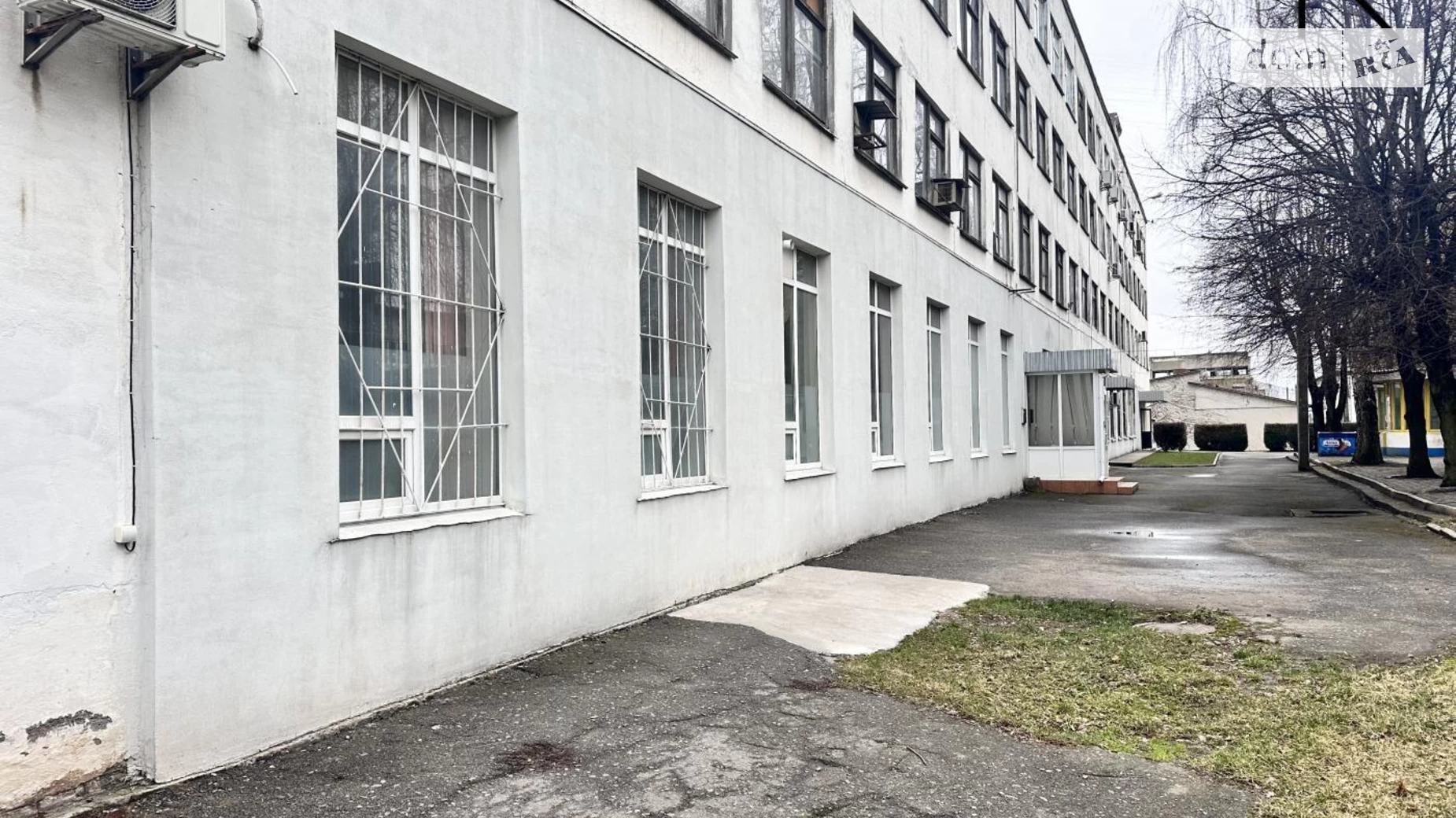 Продается помещения свободного назначения 455 кв. м в 4-этажном здании, цена: 250000 $ - фото 2