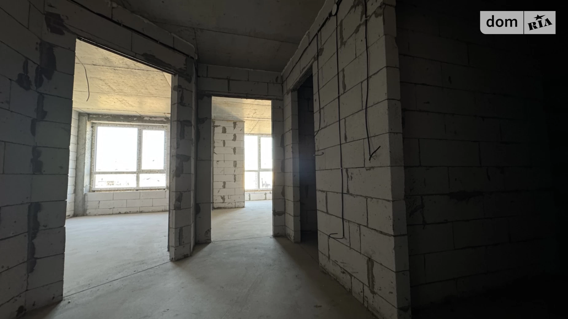 Продается 1-комнатная квартира 45 кв. м в, цена: 38500 $ - фото 3