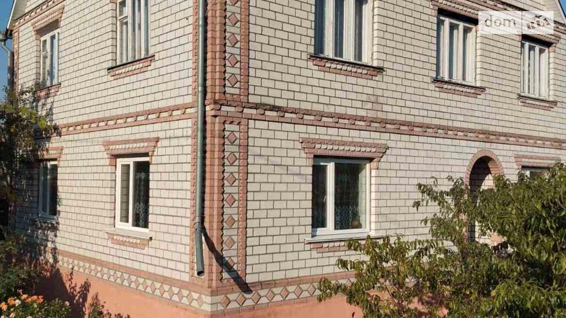 Продается дом на 2 этажа 212.1 кв. м с гаражом, цена: 130000 $ - фото 4
