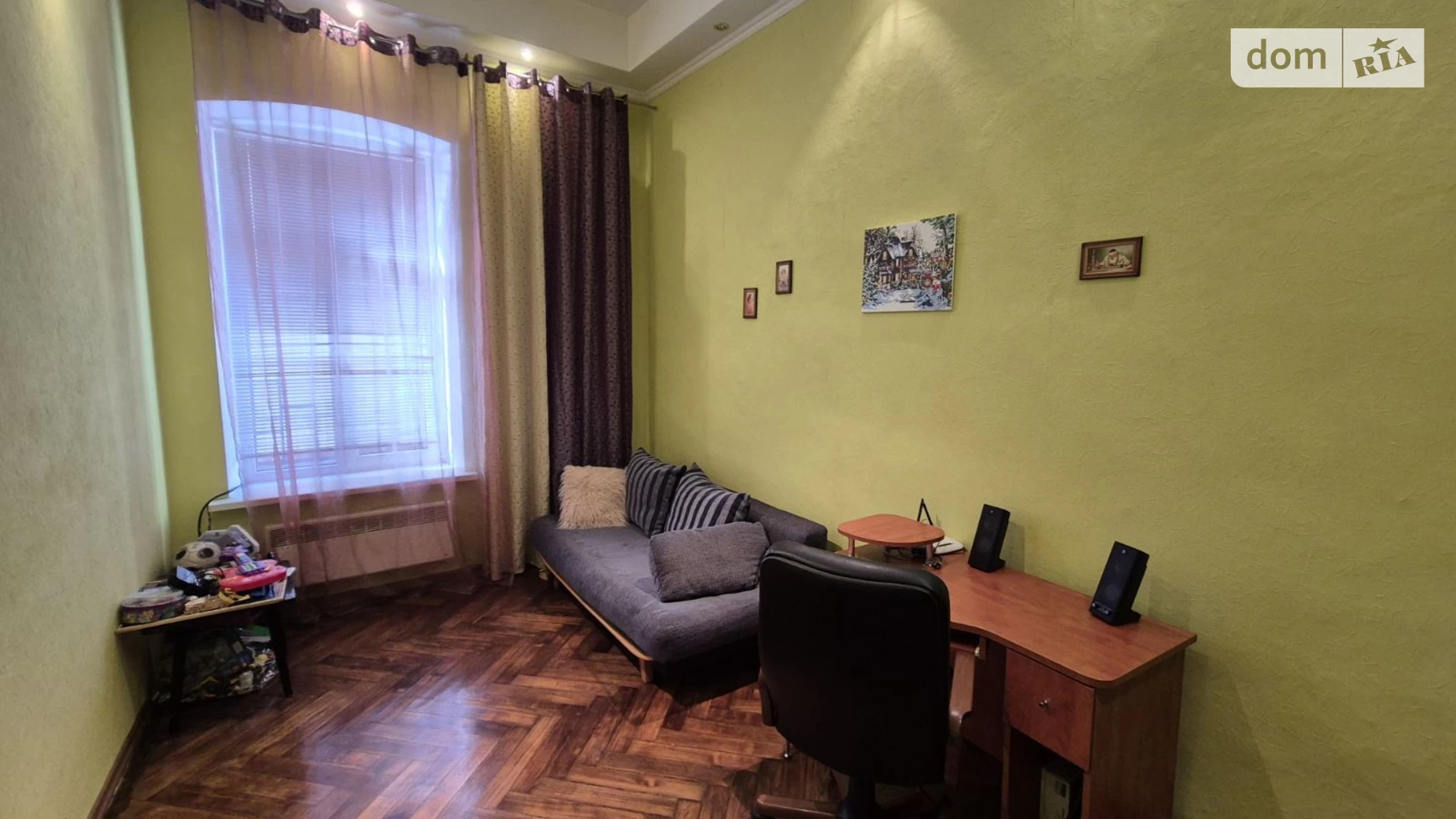 Продается 2-комнатная квартира 67.2 кв. м в Одессе, пл. Старосенная, 15А - фото 2