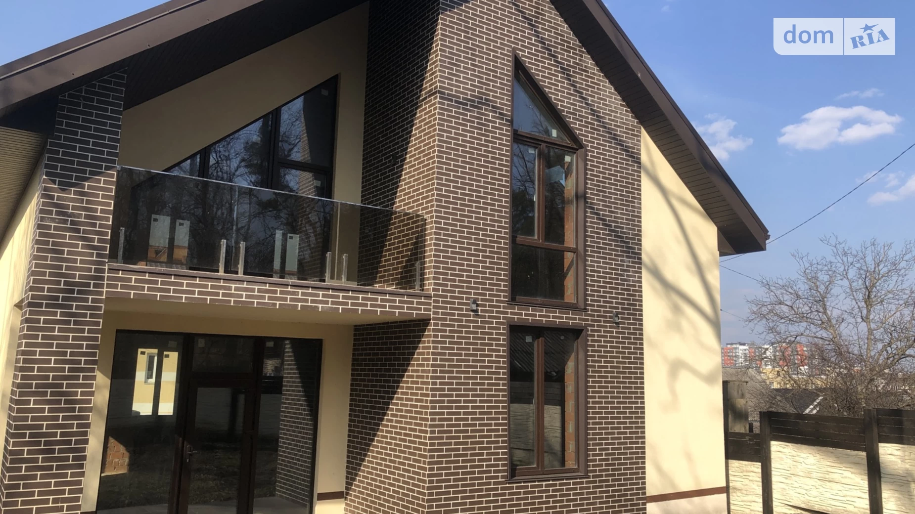 Продается дом на 2 этажа 3 кв. м с подвалом, цена: 105000 $ - фото 2