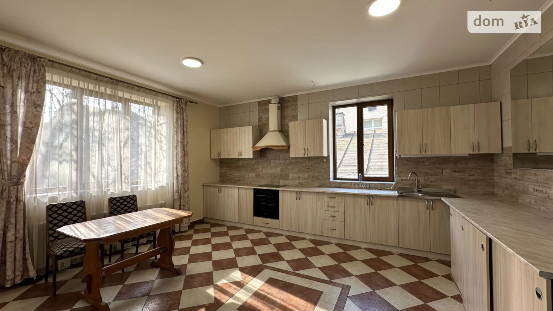 Продається будинок 3 поверховий 300 кв. м з подвалом, цена: 248000 $ - фото 3