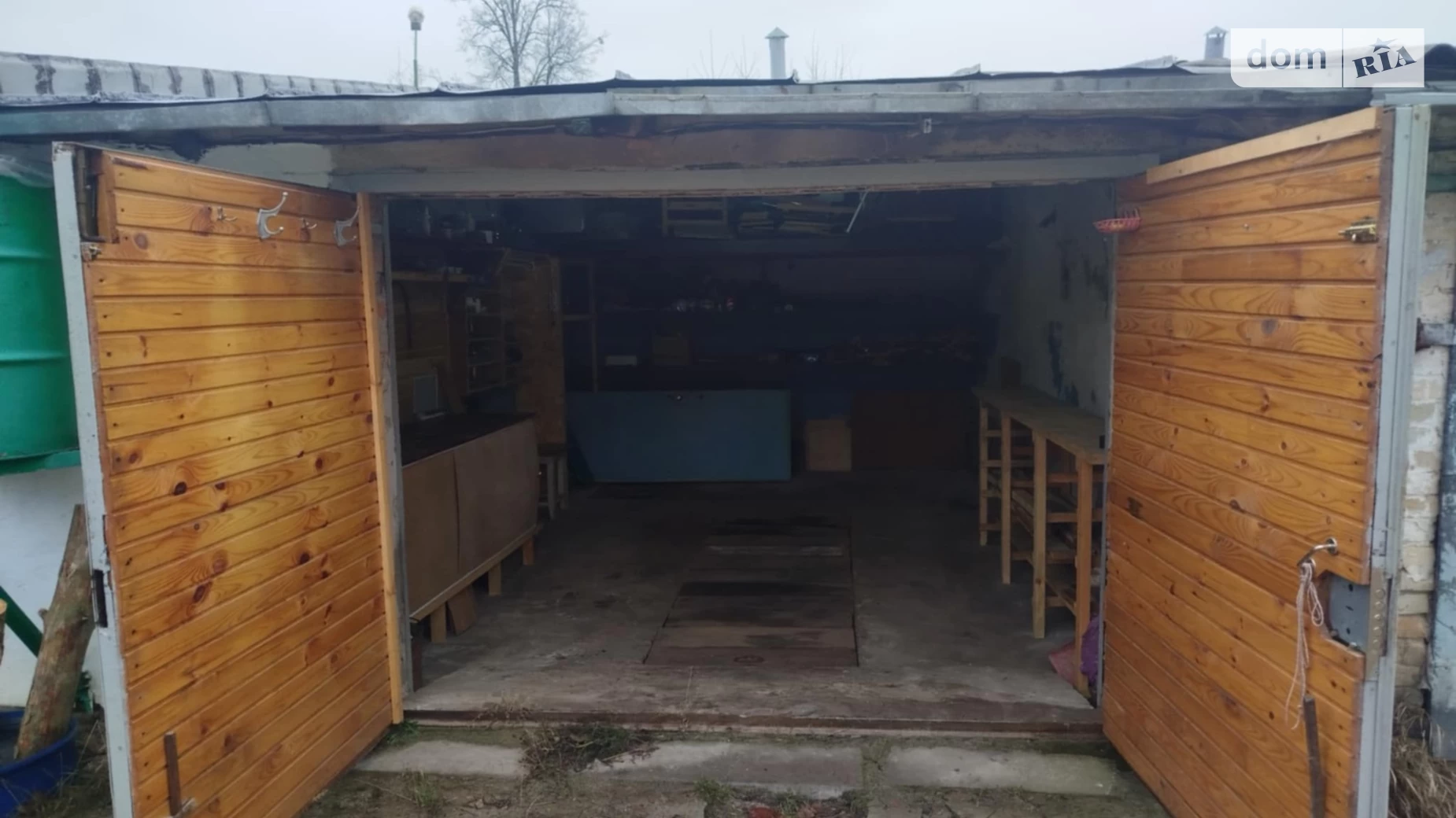 Продается место в гаражном кооперативе под легковое авто на 24 кв. м, цена: 4000 $ - фото 2