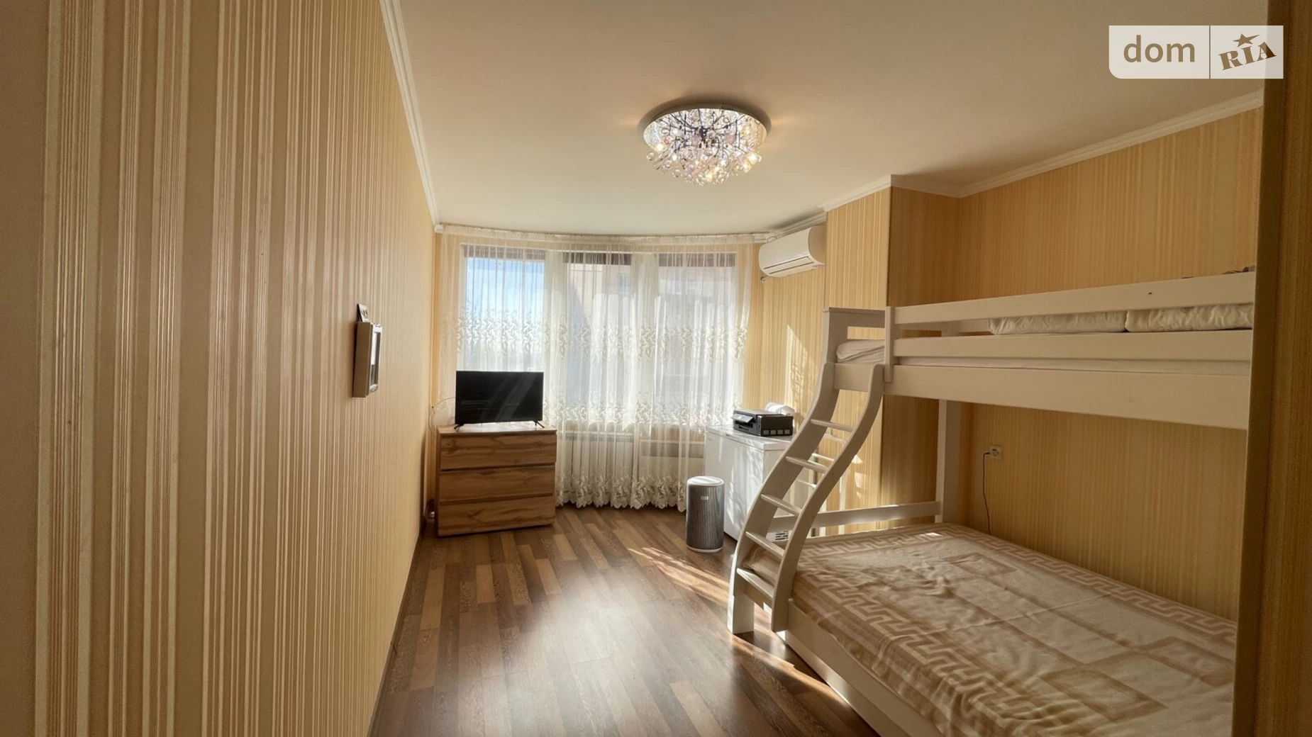 Продається 2-кімнатна квартира 82 кв. м у Лиманці, мас. Радужний - фото 5