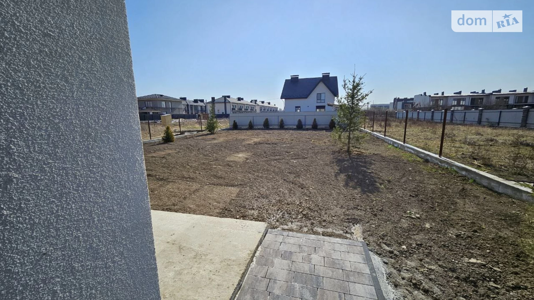 Продается дом на 2 этажа 155 кв. м с гаражом, цена: 184000 $ - фото 3