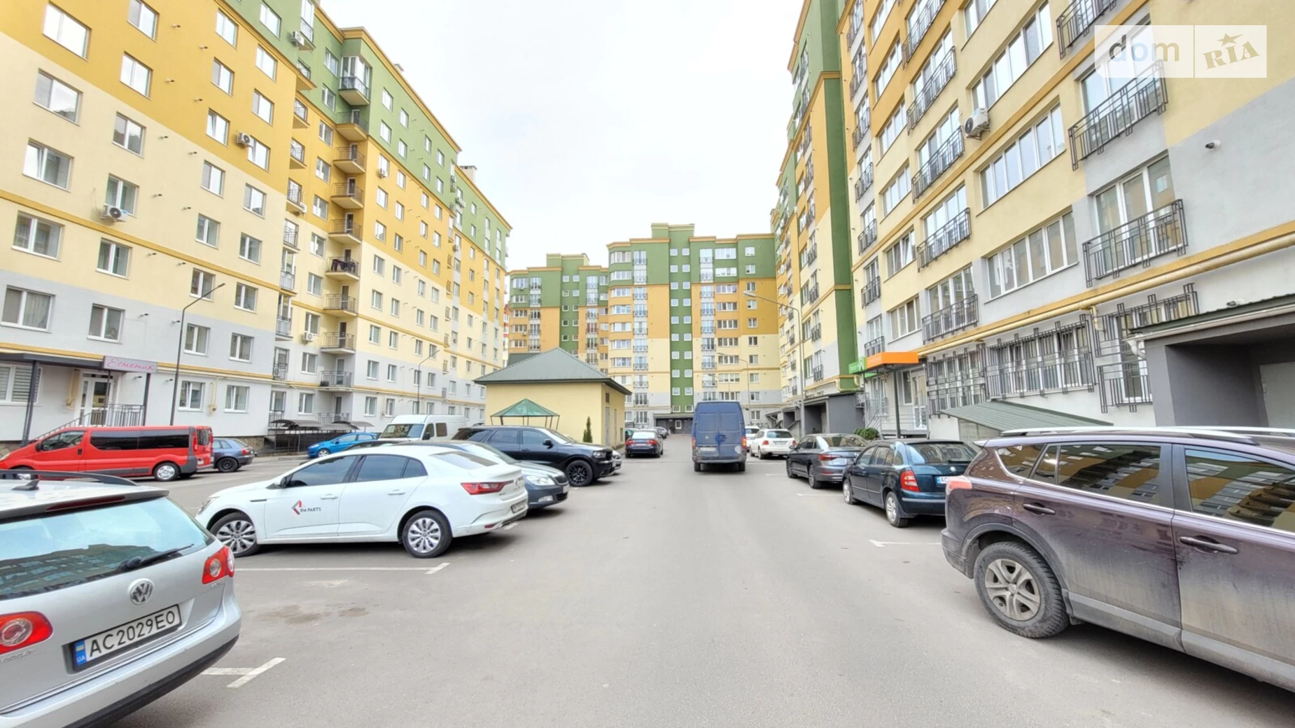 2-кімнатна квартира 50 кв. м у Луцьку, просп. Перемоги - фото 3