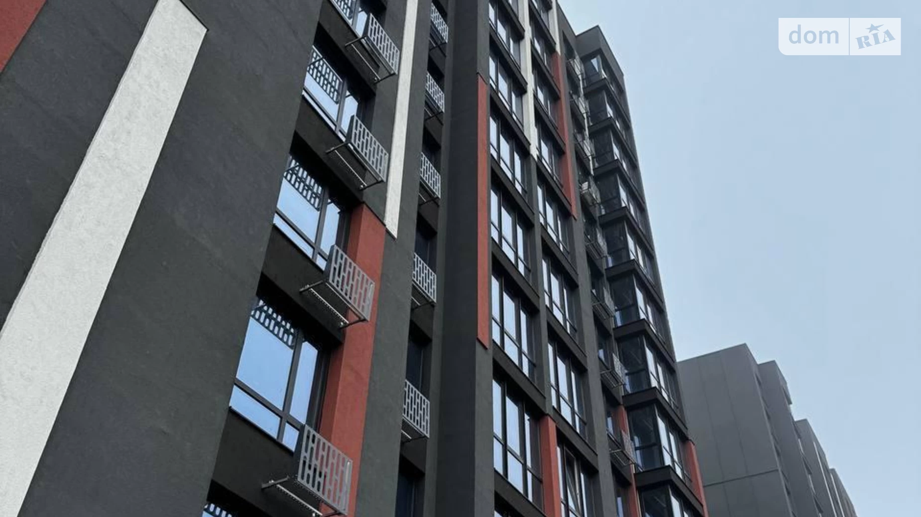 Продается 1-комнатная квартира 42 кв. м в Ивано-Франковске, ул. Хмельницкого Богдана - фото 2