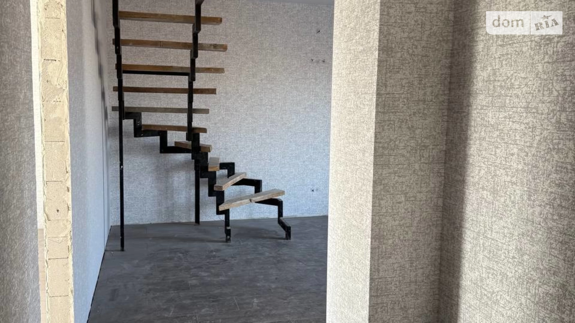 Продается дом на 2 этажа 102.7 кв. м с камином, цена: 75000 $ - фото 5