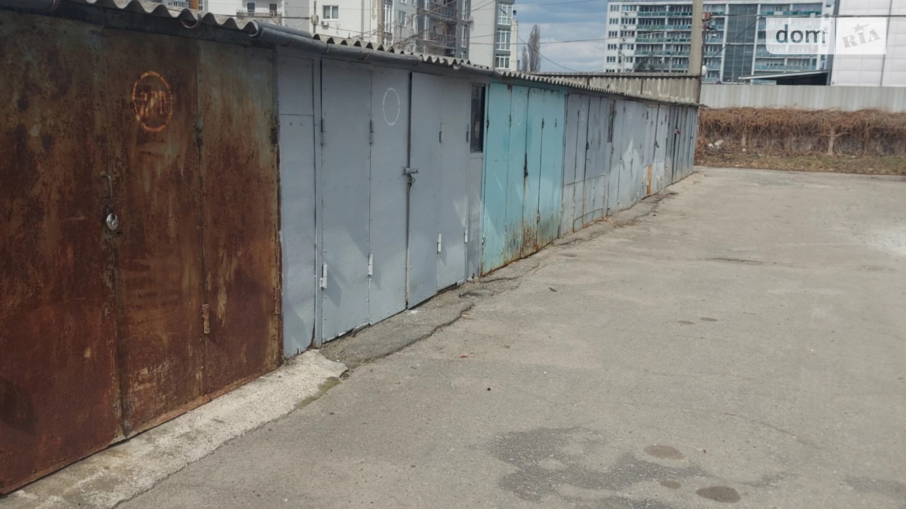 Продається окремий гараж під легкове авто на 18 кв. м, цена: 5000 $ - фото 3
