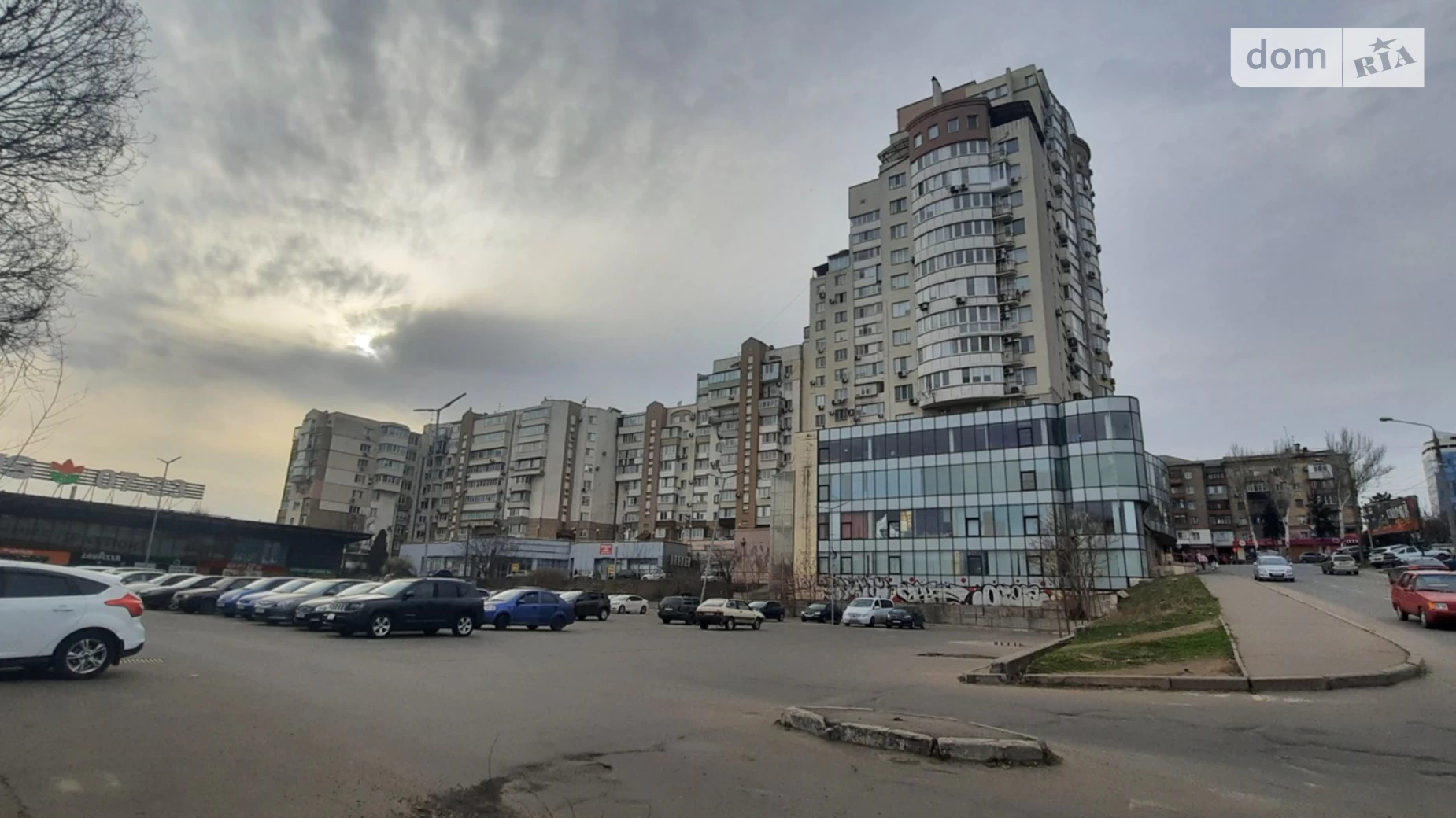 4-комнатная квартира 141.5 кв. м в Запорожье - фото 4