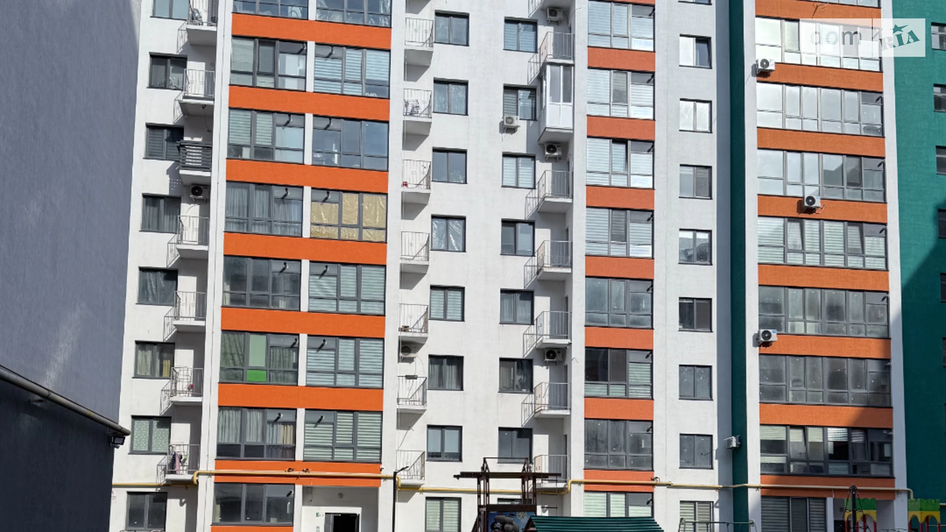 Продается 2-комнатная квартира 68 кв. м в Житомире, ул. Евгения Рыхлика, 15/1 - фото 2