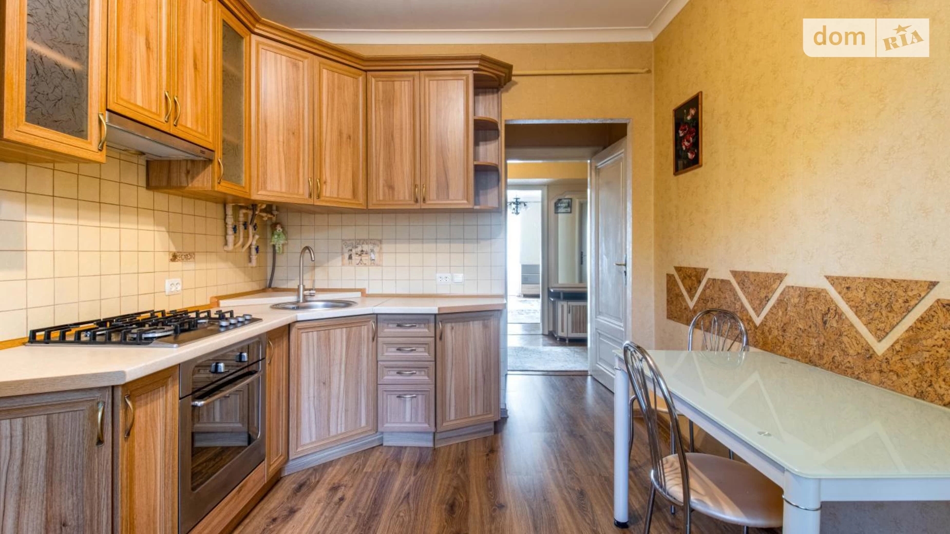 Продается 2-комнатная квартира 77 кв. м в Львове, ул. Киевская, 26 - фото 2