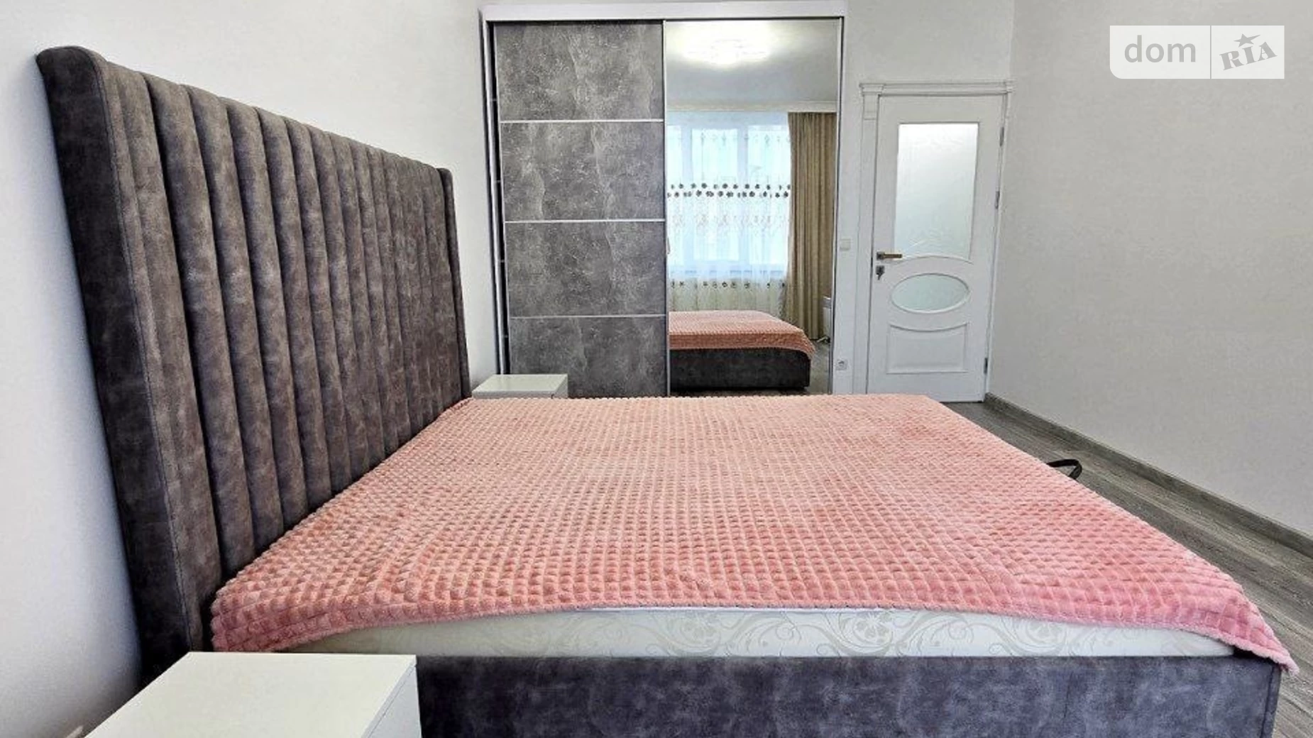 Сдается в аренду 2-комнатная квартира 65 кв. м в Черновцах - фото 4