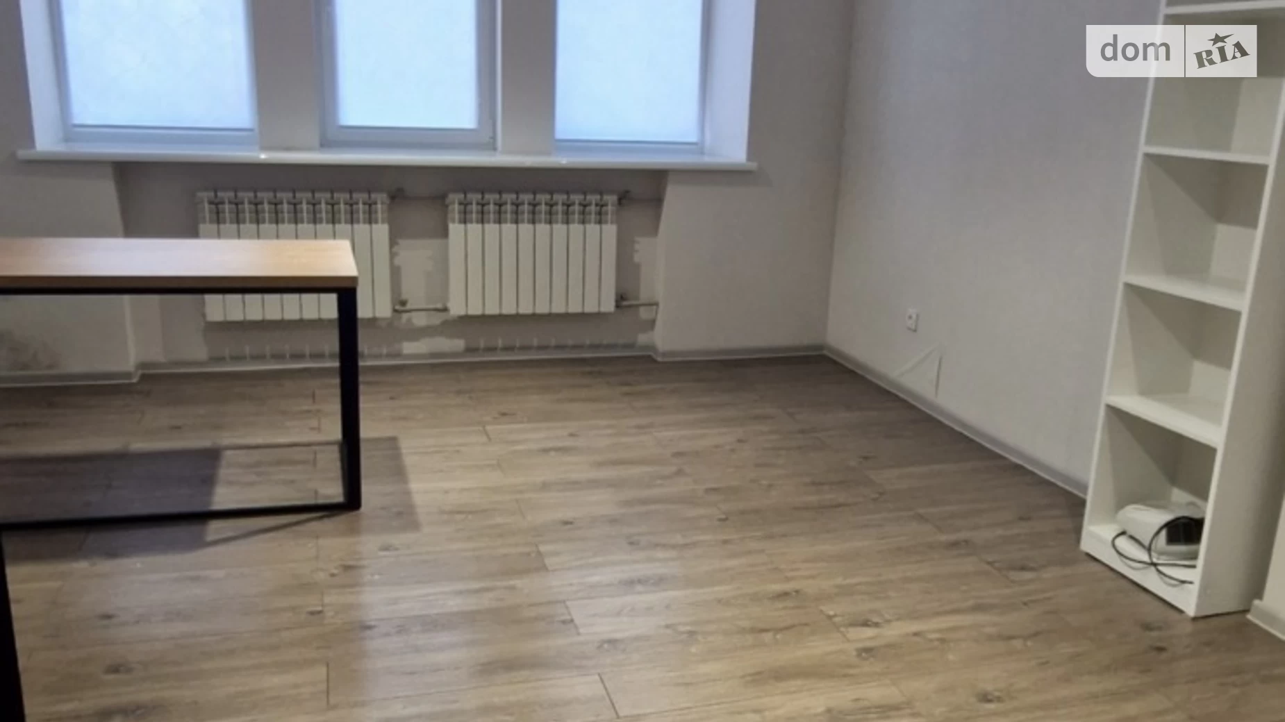 Продается офис 148.9 кв. м в бизнес-центре, цена: 130000 $ - фото 4