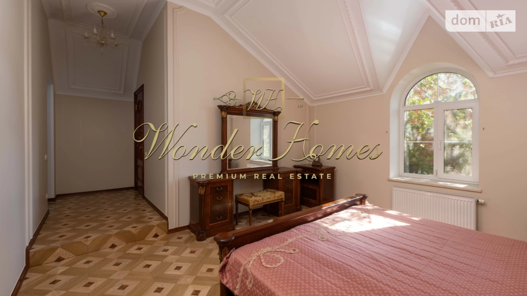 Продается дом на 3 этажа 450.8 кв. м с камином, цена: 495000 $ - фото 4