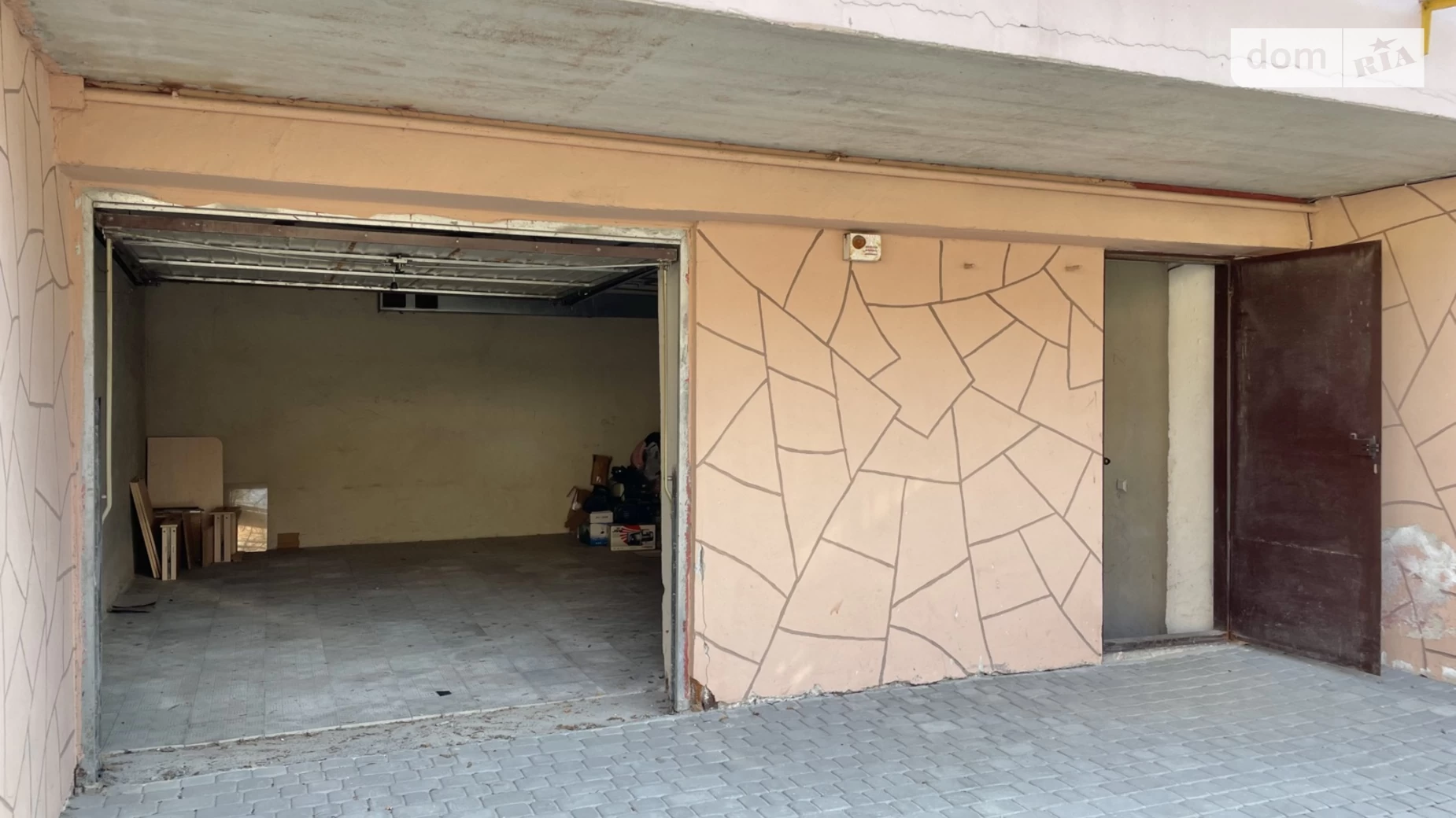 Продается отдельно стоящий гараж под легковое авто на 26.4 кв. м, цена: 22000 $ - фото 2