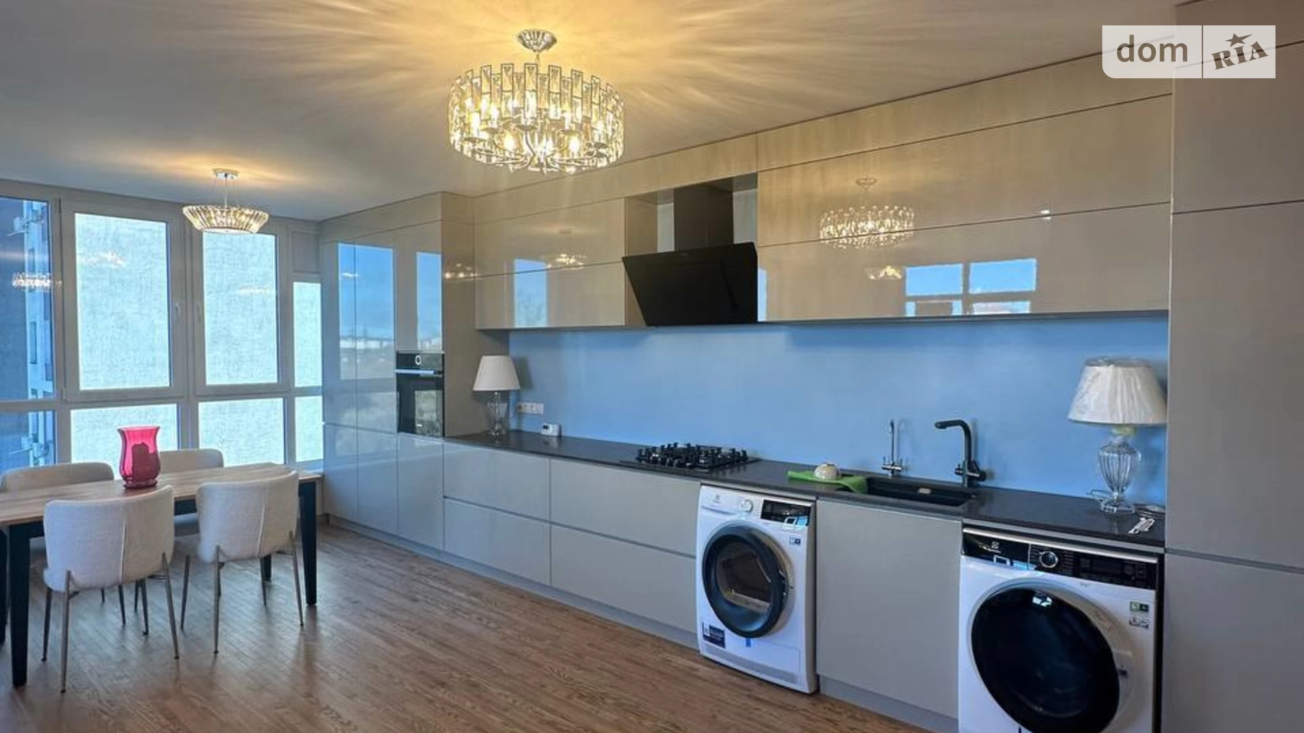 Продается 1-комнатная квартира 50.8 кв. м в Угорниках, цена: 73000 $ - фото 2