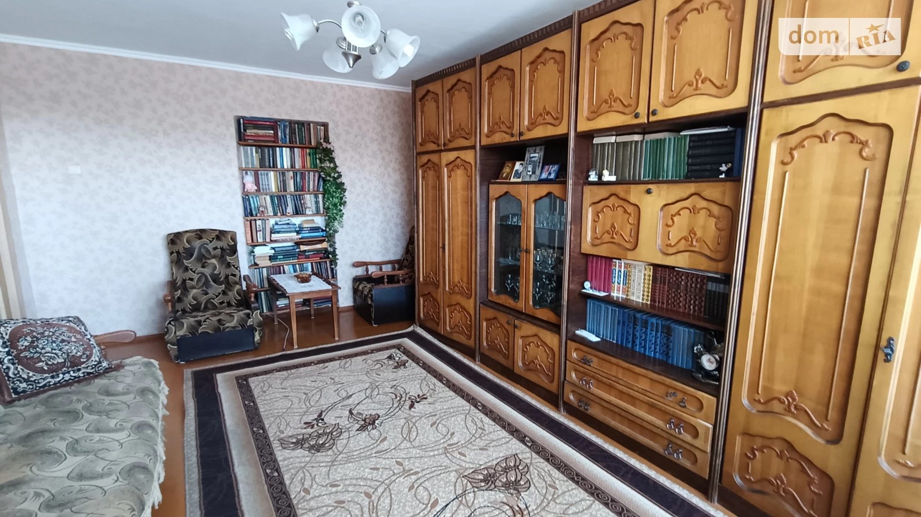 Продается 3-комнатная квартира 56.2 кв. м в Золотоноше, ул. Независимости(Луначарского), 45 - фото 2