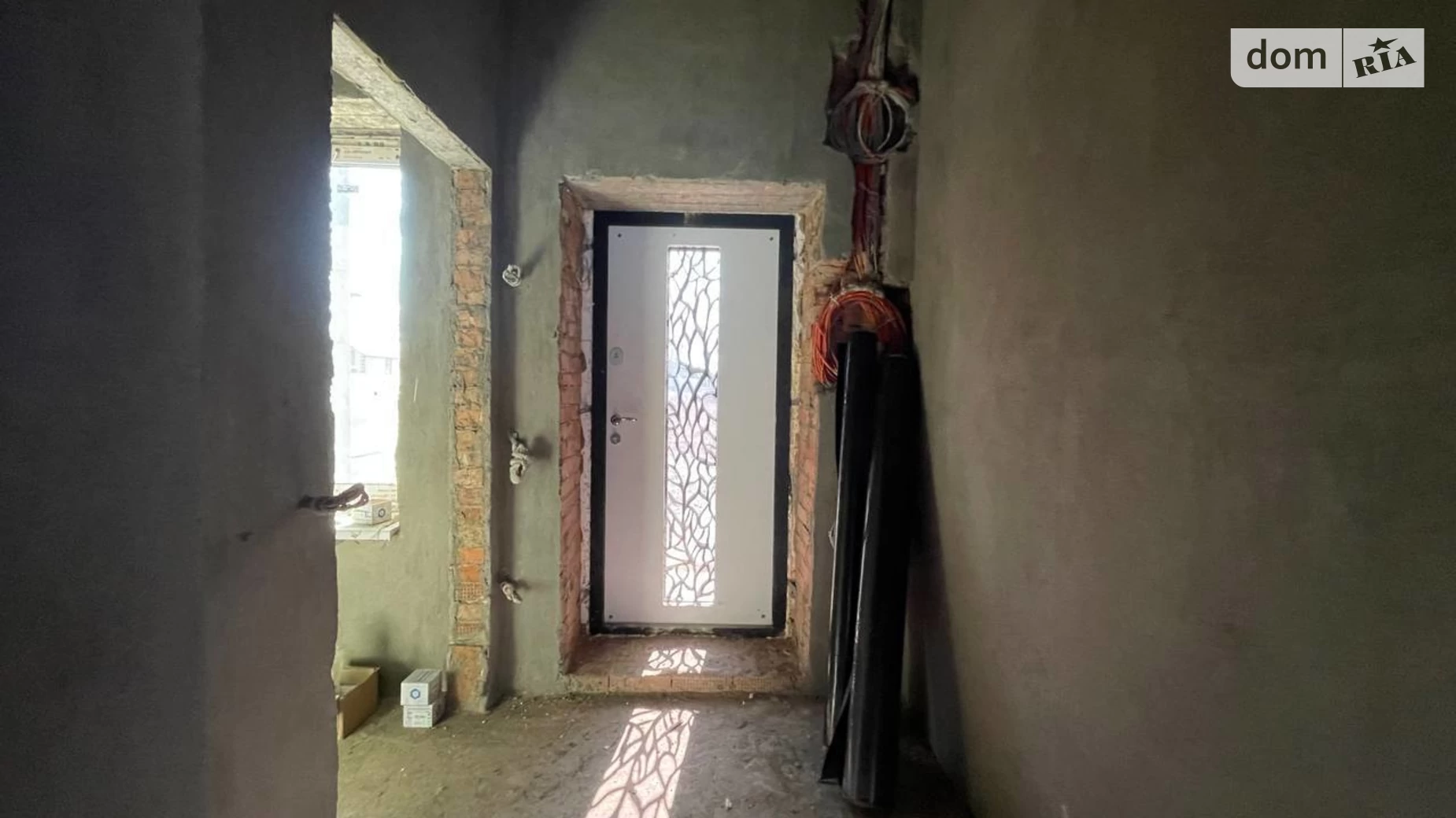 Продается дом на 2 этажа 125 кв. м с садом, цена: 85000 $ - фото 2