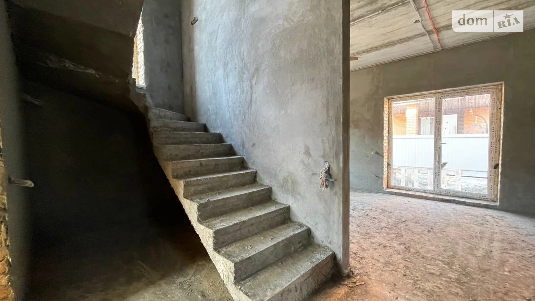 Продается дом на 2 этажа 125 кв. м с садом, цена: 85000 $ - фото 4
