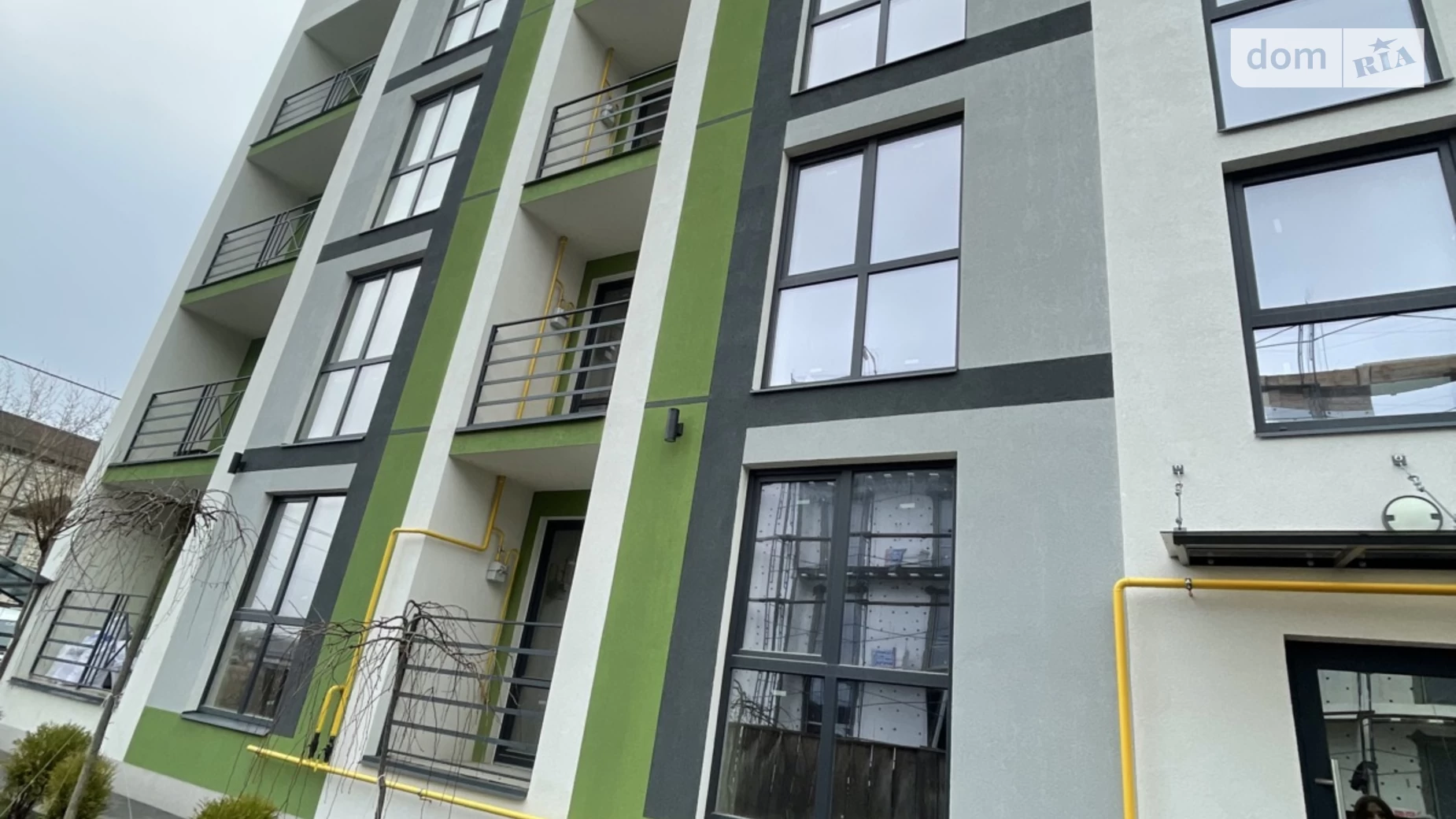 Продается 1-комнатная квартира 36.8 кв. м в Гостомеле, ул. Сентябрьская, 21 - фото 2