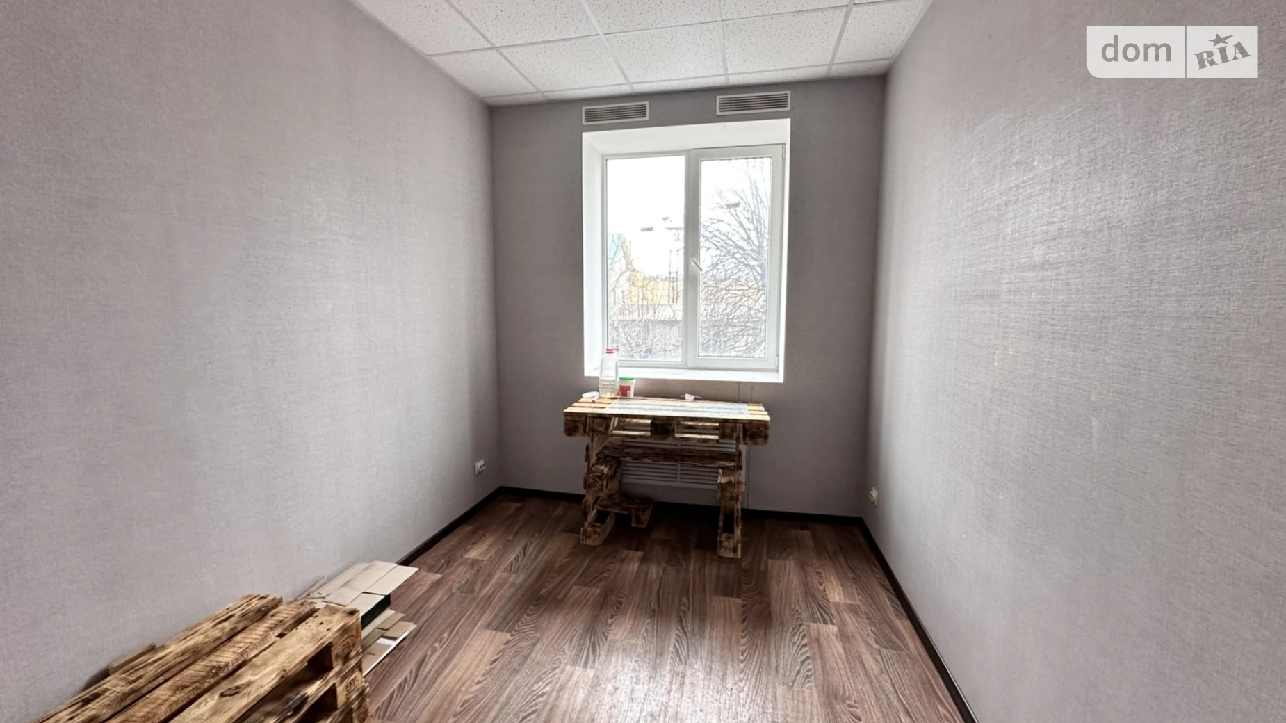 Сдается в аренду офис 9 кв. м в бизнес-центре, цена: 1800 грн - фото 4