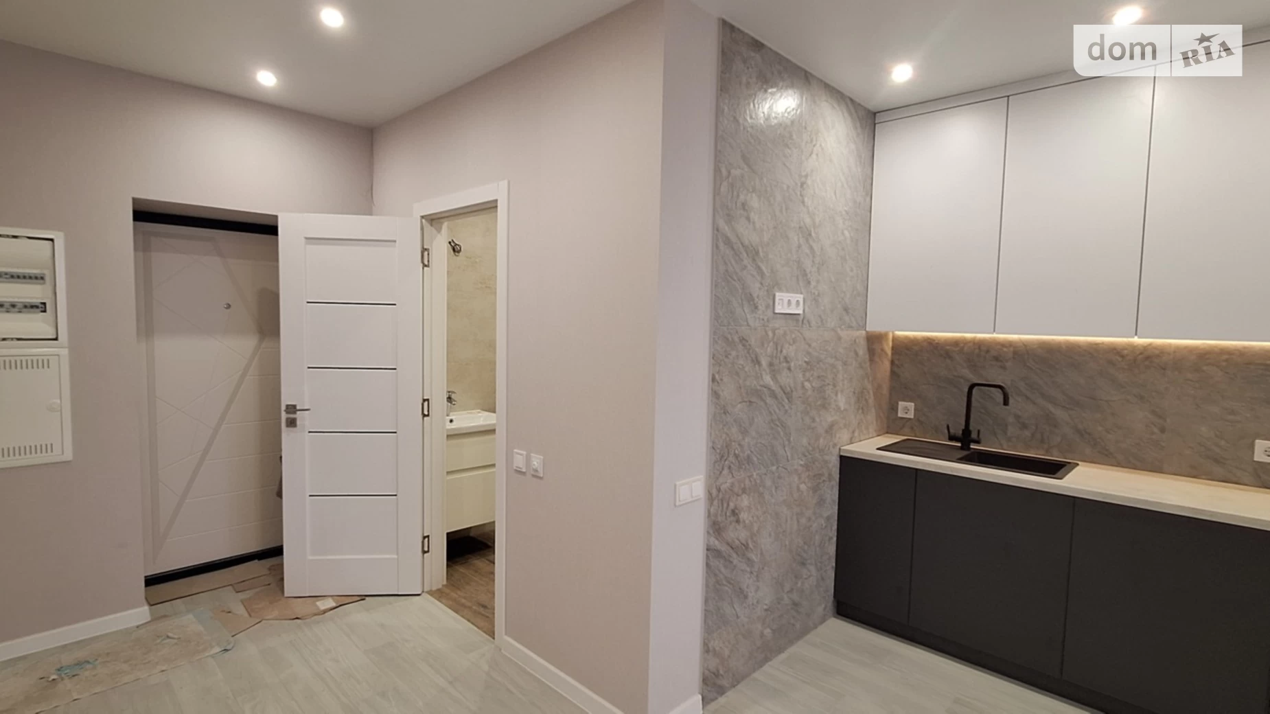 Продается 1-комнатная квартира 49 кв. м в Харькове, цена: 57000 $ - фото 2