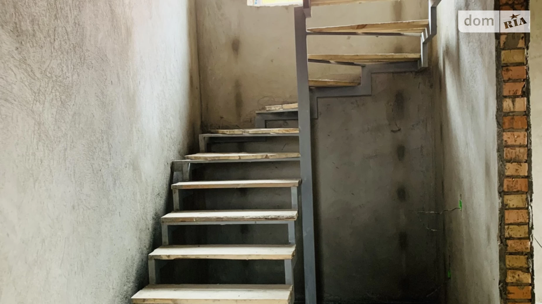 Продается дом на 2 этажа 130 кв. м с подвалом, цена: 106000 $ - фото 4