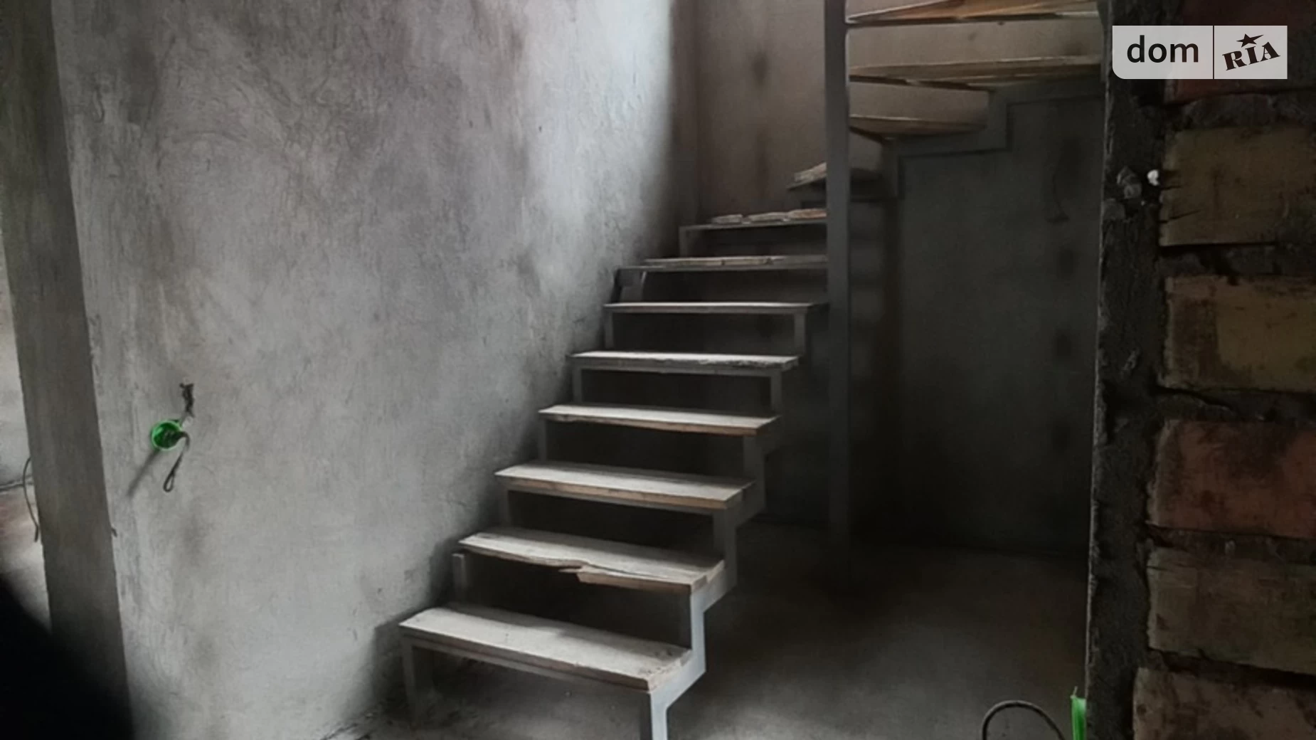 Продается дом на 2 этажа 130 кв. м с гаражом, цена: 106000 $ - фото 5