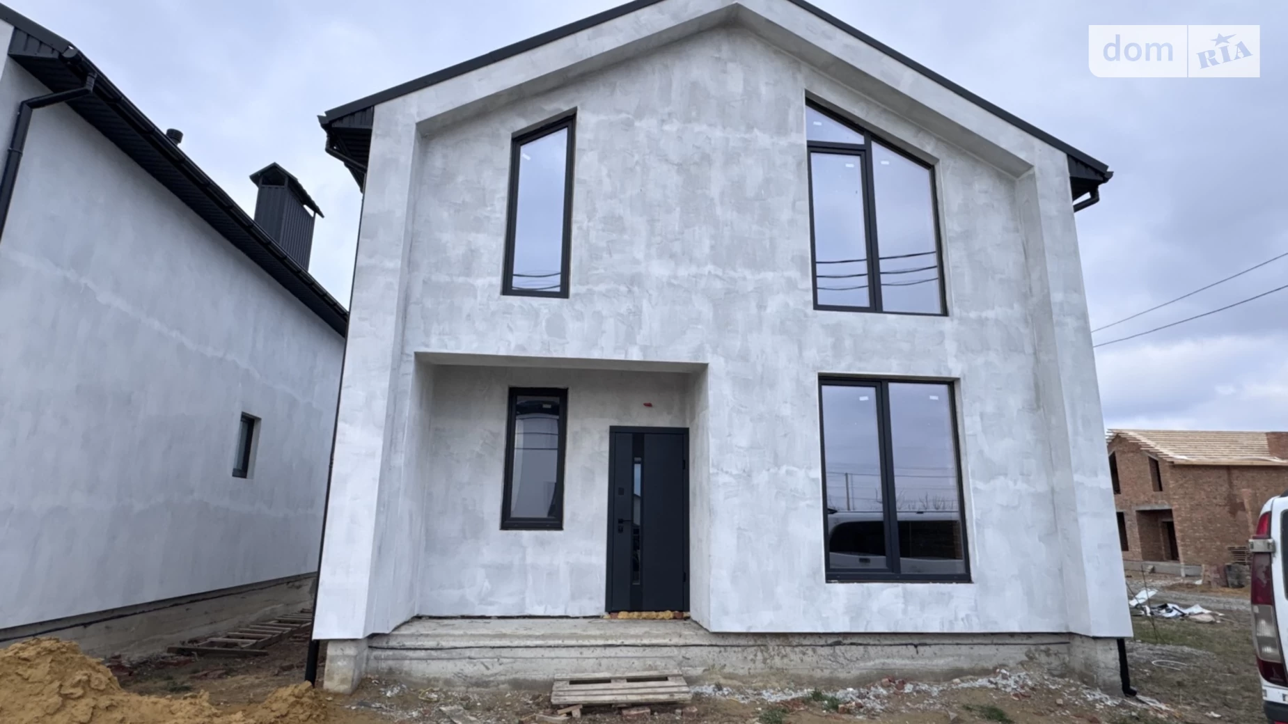 Продается дом на 2 этажа 125 кв. м с балконом, цена: 100000 $ - фото 2