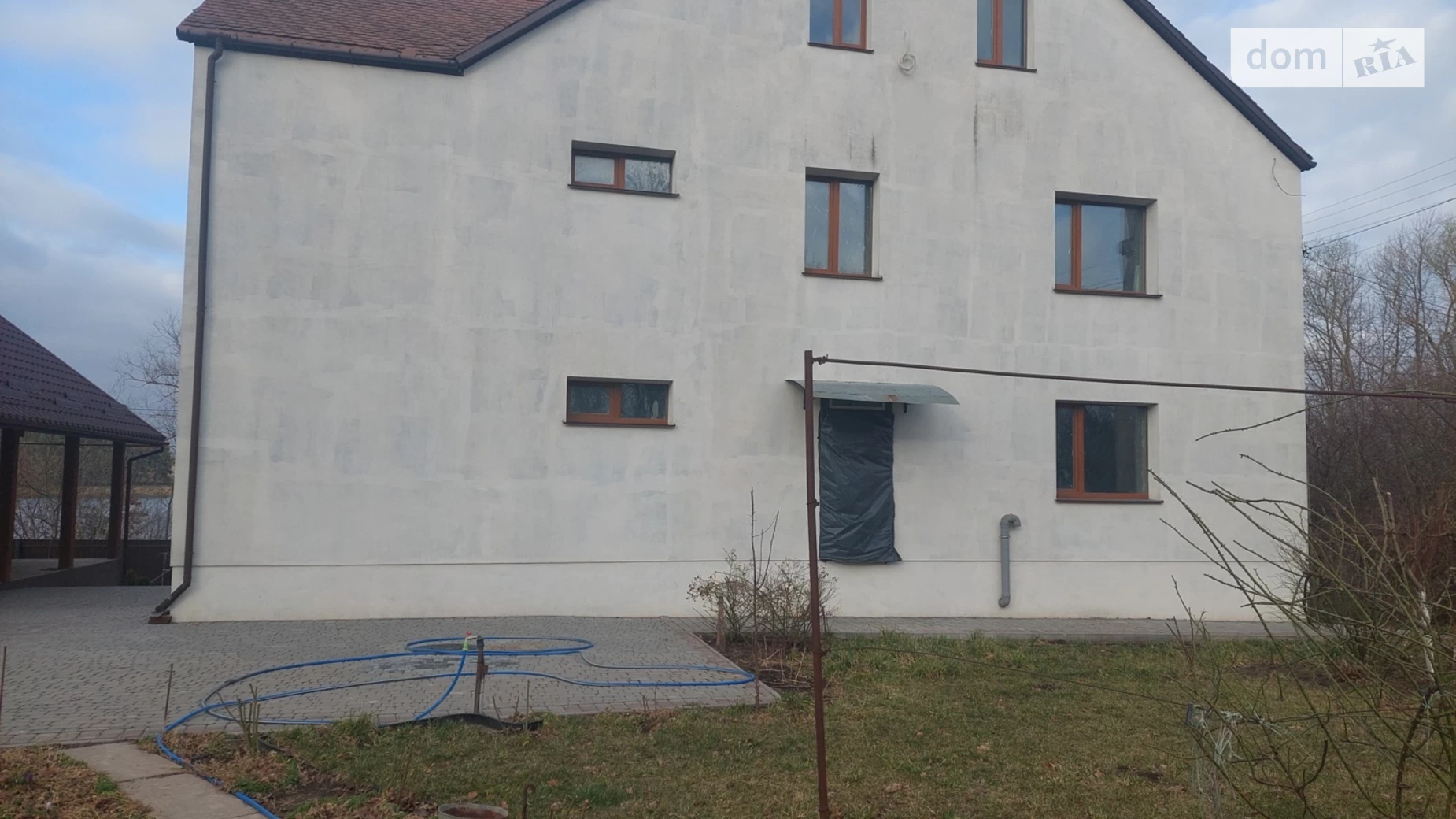 Продается дом на 2 этажа 342 кв. м с садом, цена: 180000 $ - фото 3