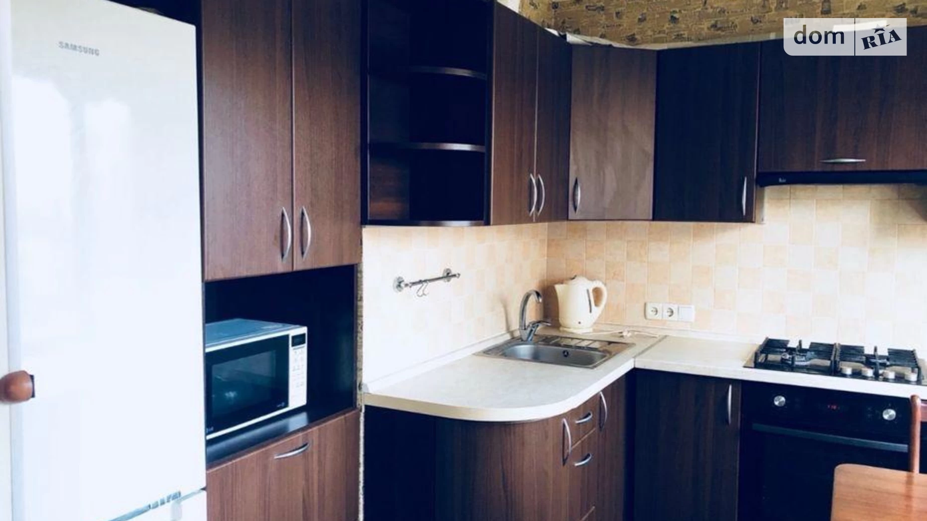 Продается 3-комнатная квартира 64.9 кв. м в Киеве, ул. Юрия Шумского, 10 - фото 3