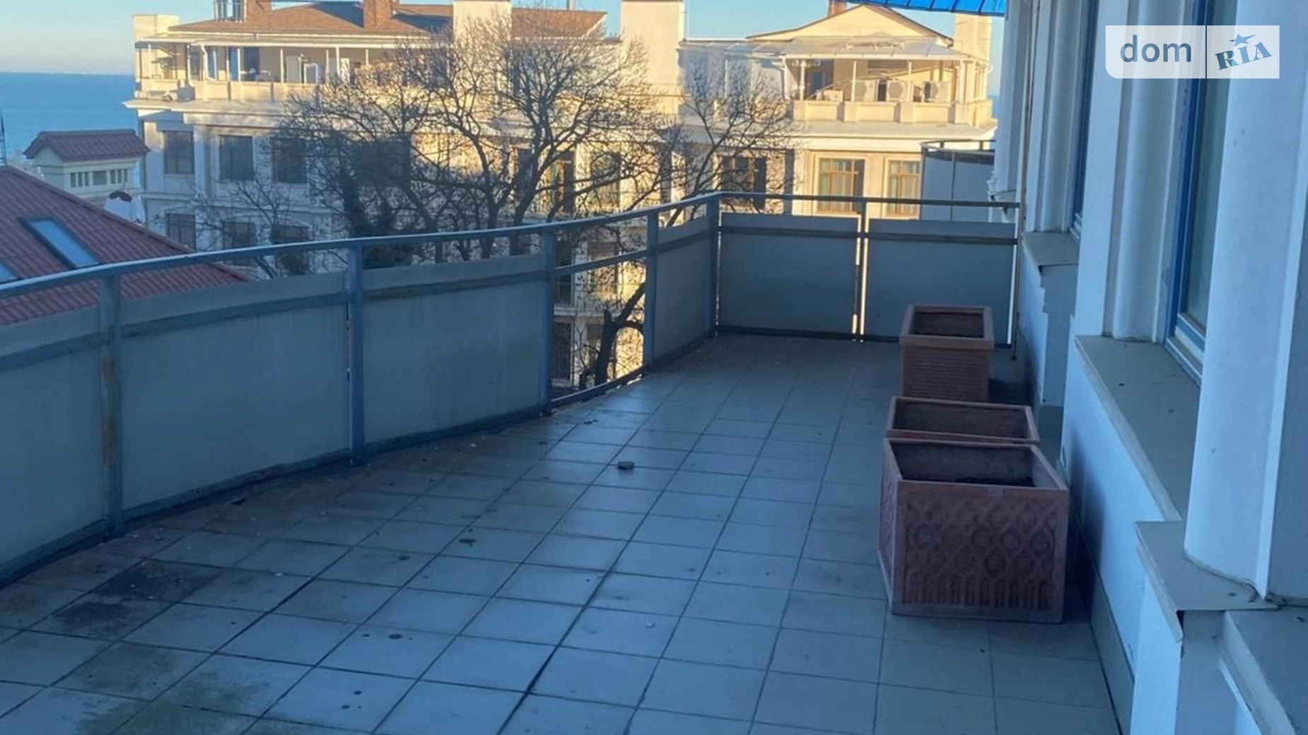 Продається 2-кімнатна квартира 136.2 кв. м у Одесі, пров. Мукачівський, 6/5 - фото 2