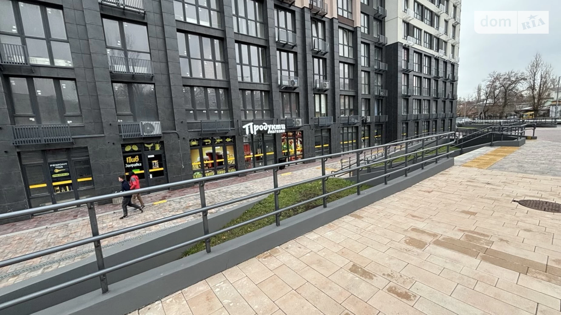Продается 1-комнатная квартира 52 кв. м в Одессе, ул. Ивана Франко - фото 2