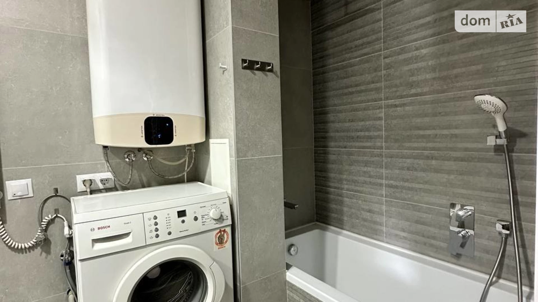 Продается 1-комнатная квартира 33.7 кв. м в Киеве, ул. Александра Махова(Жолудева), 3 - фото 2