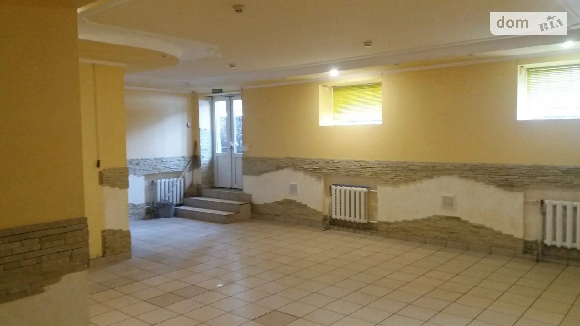 Сдается в аренду помещения свободного назначения 98.1 кв. м в 5-этажном здании, цена: 686 $ - фото 2