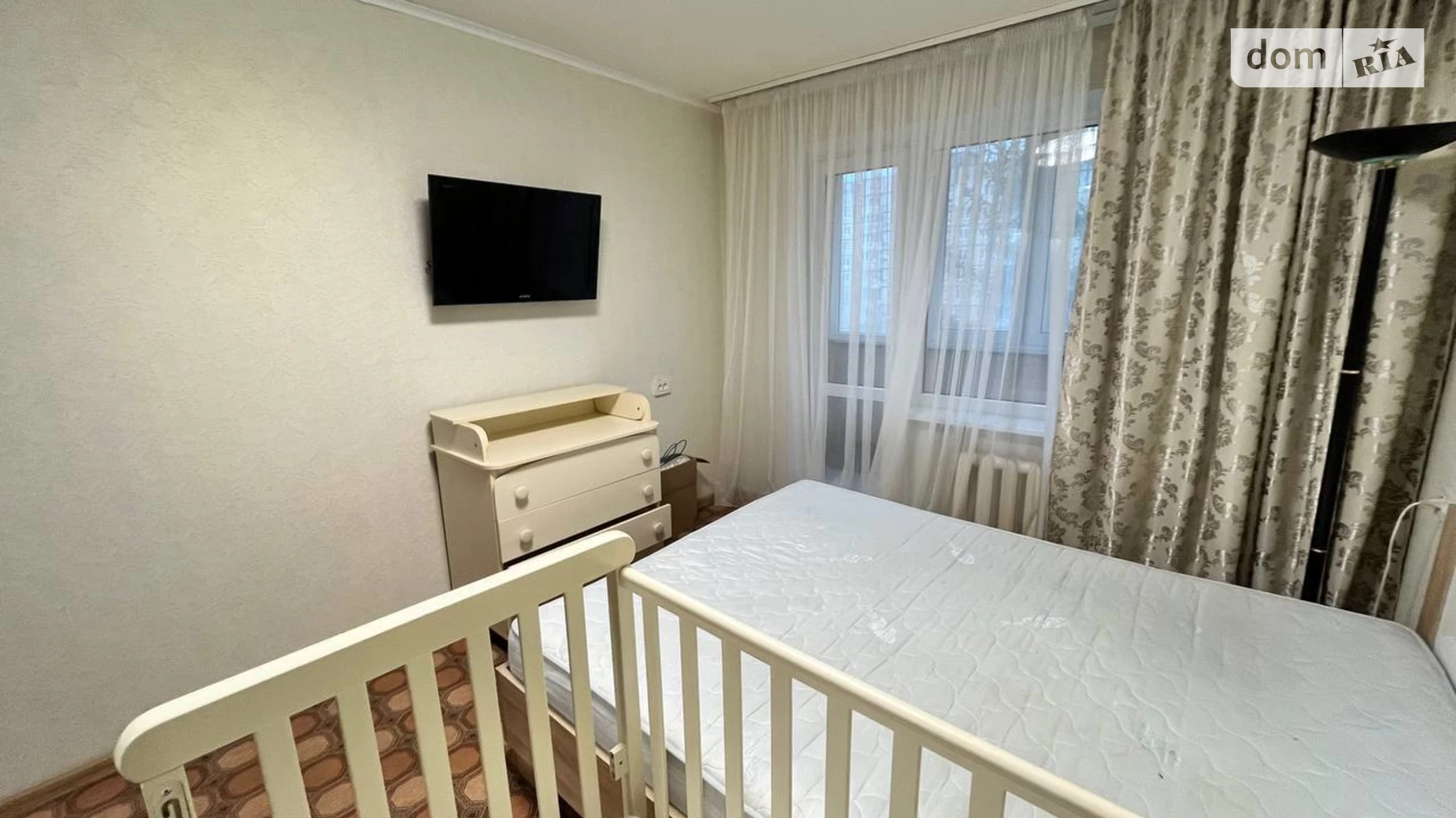 Продается 4-комнатная квартира 83.8 кв. м в Днепре, ул. Богомаза - фото 3
