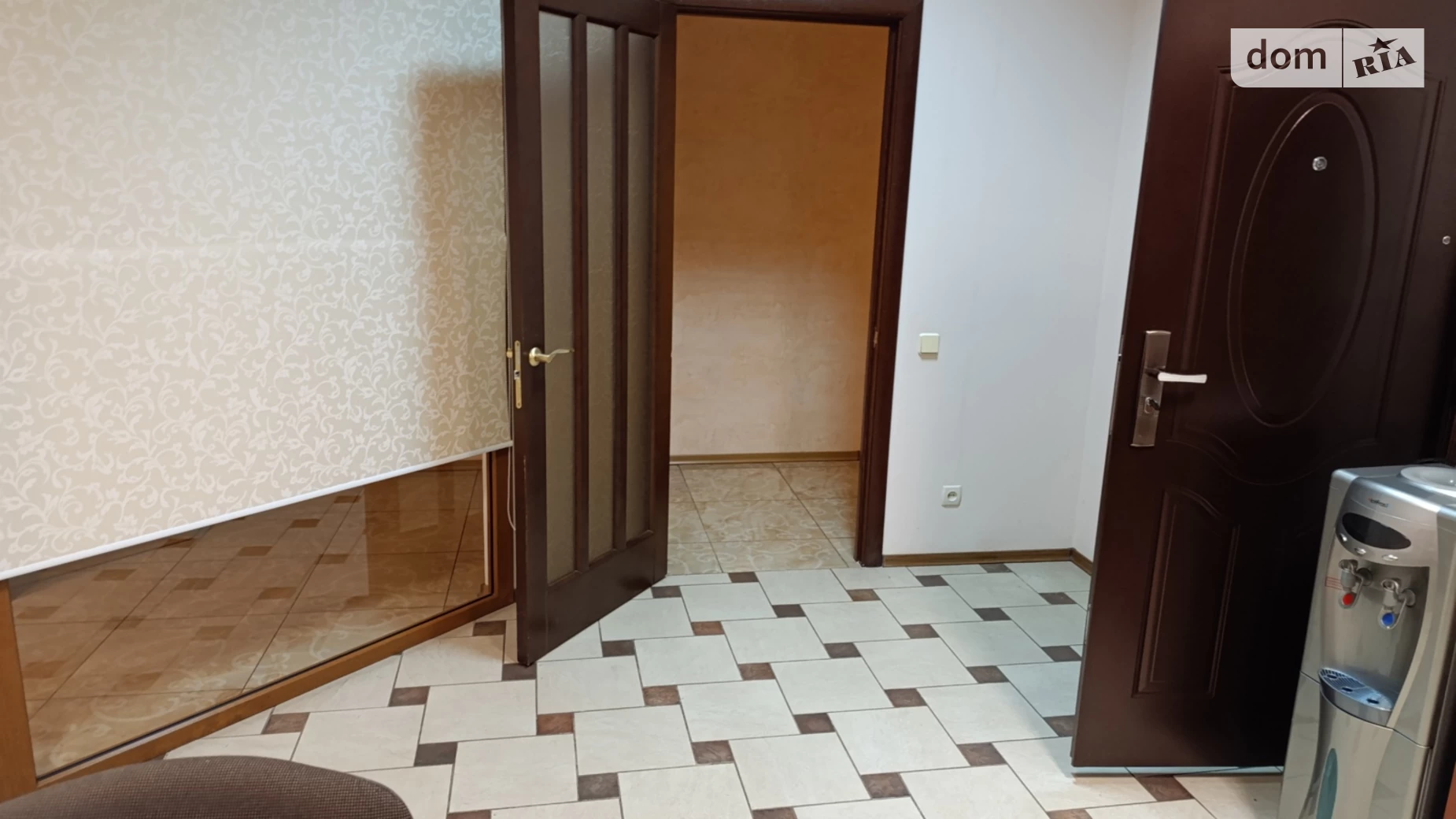 Сдается в аренду офис 126 кв. м в бизнес-центре, цена: 950 $ - фото 5