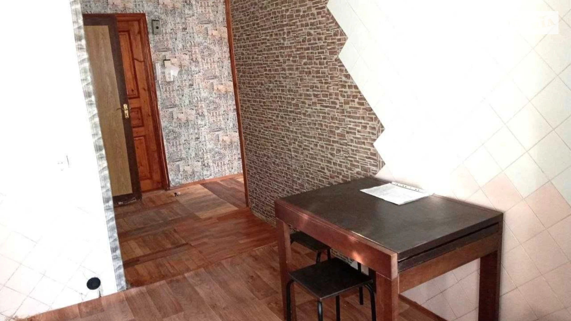 Продается 2-комнатная квартира 49 кв. м в Хмельницком, ул. Степана Бандеры - фото 2