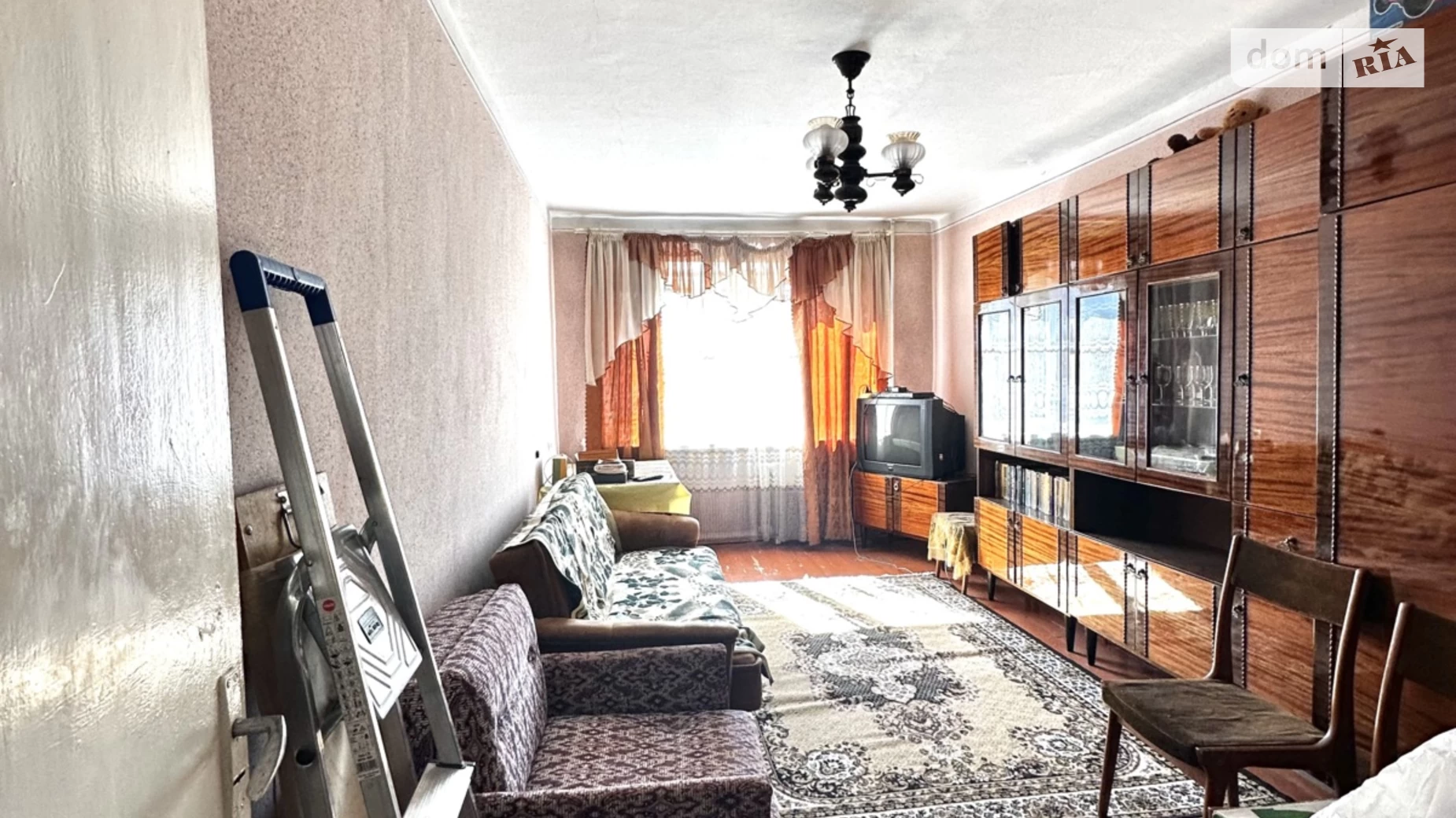 Продается 2-комнатная квартира 49 кв. м в Черновцах, просп. Независимости, 86Б - фото 3