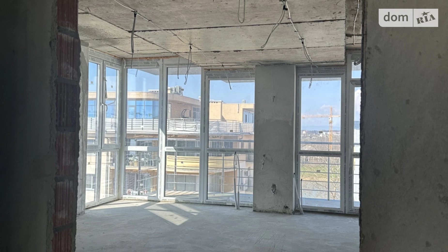 Продается 3-комнатная квартира 123.5 кв. м в Ужгороде, цена: 135850 $ - фото 3