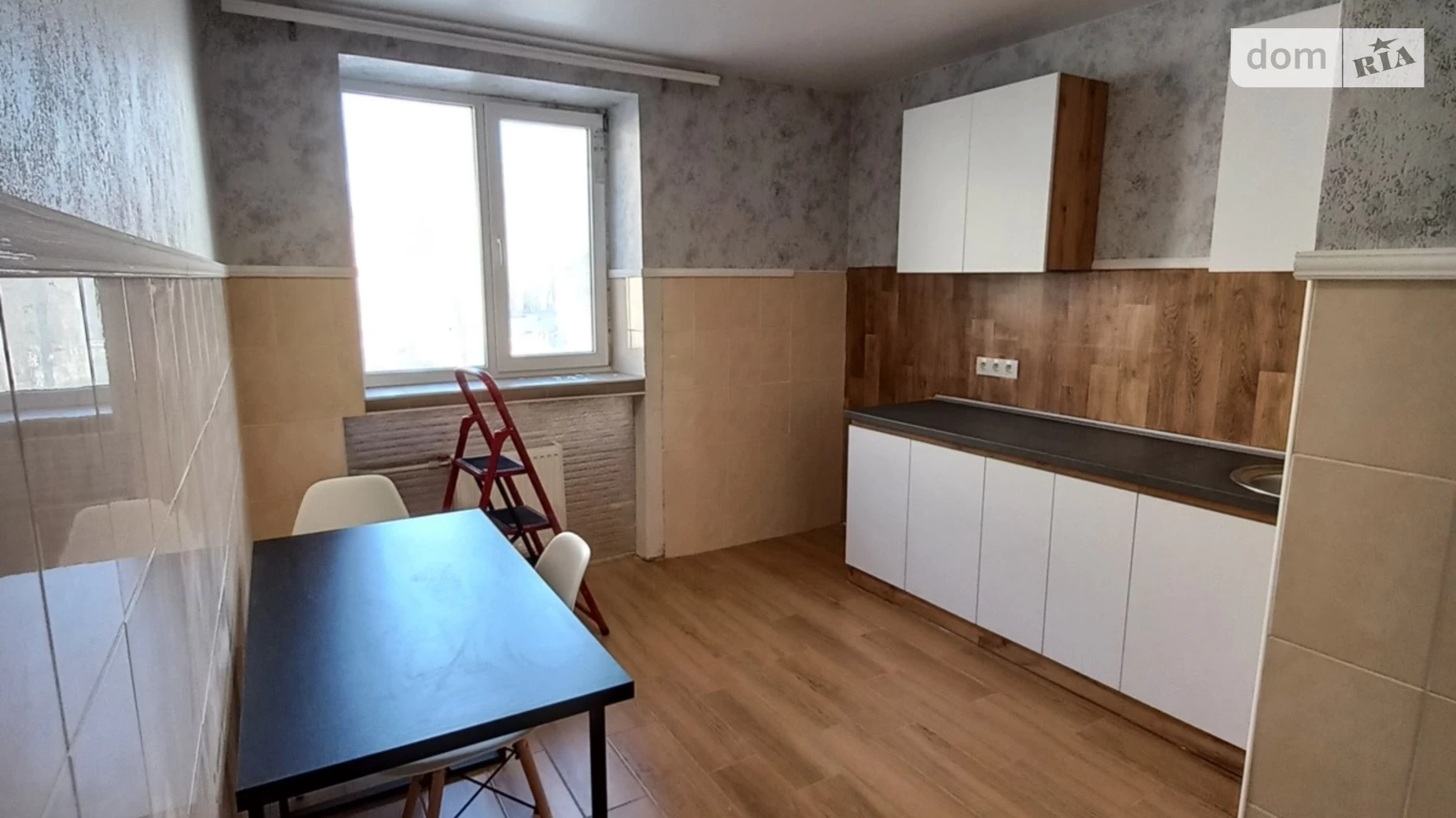 Продается 1-комнатная квартира 34 кв. м в Ровно, ул. Видинская, 41 - фото 4