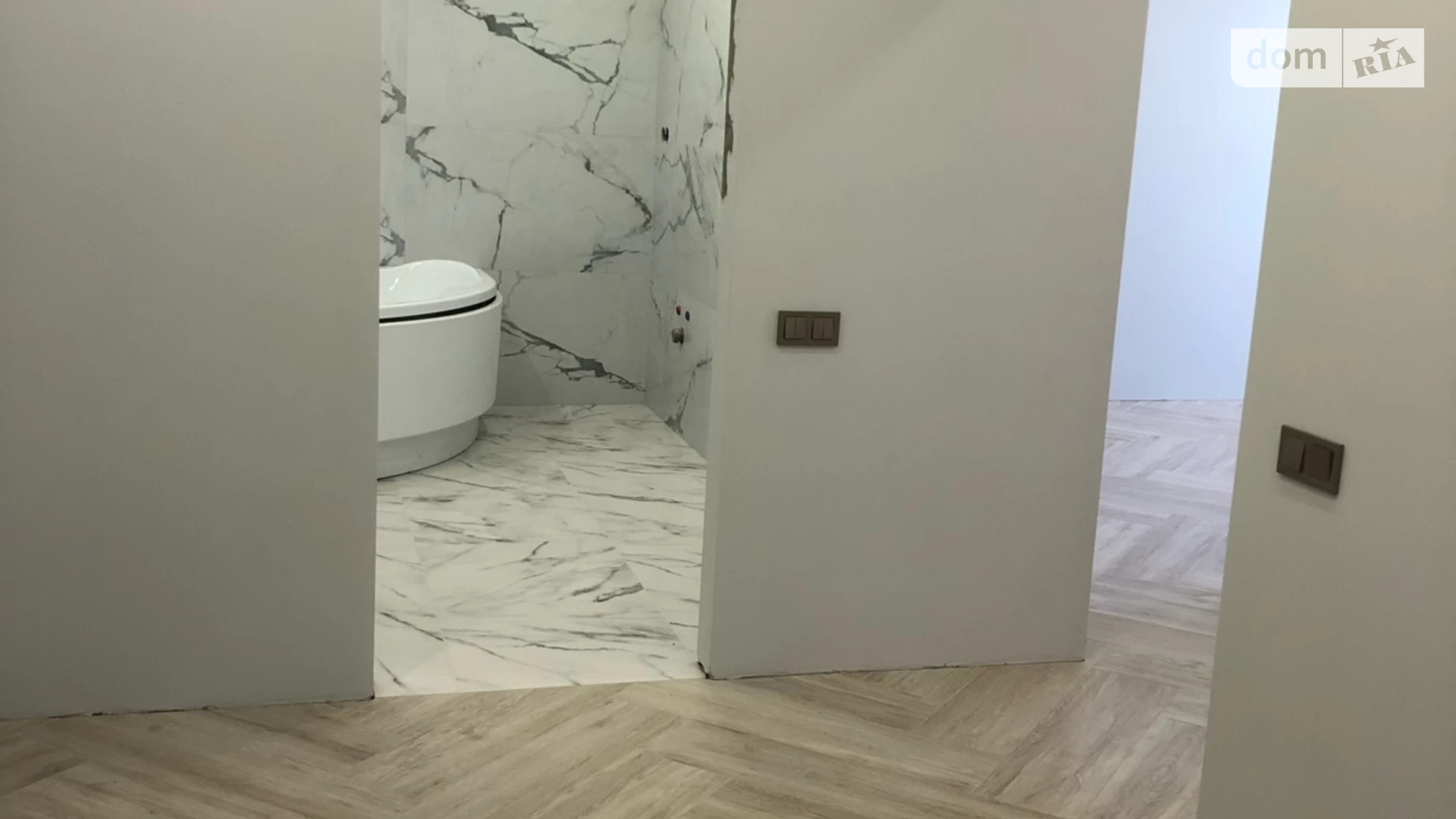 Продается 3-комнатная квартира 69 кв. м в Зарванцах, ул. Одесская, 3 - фото 2